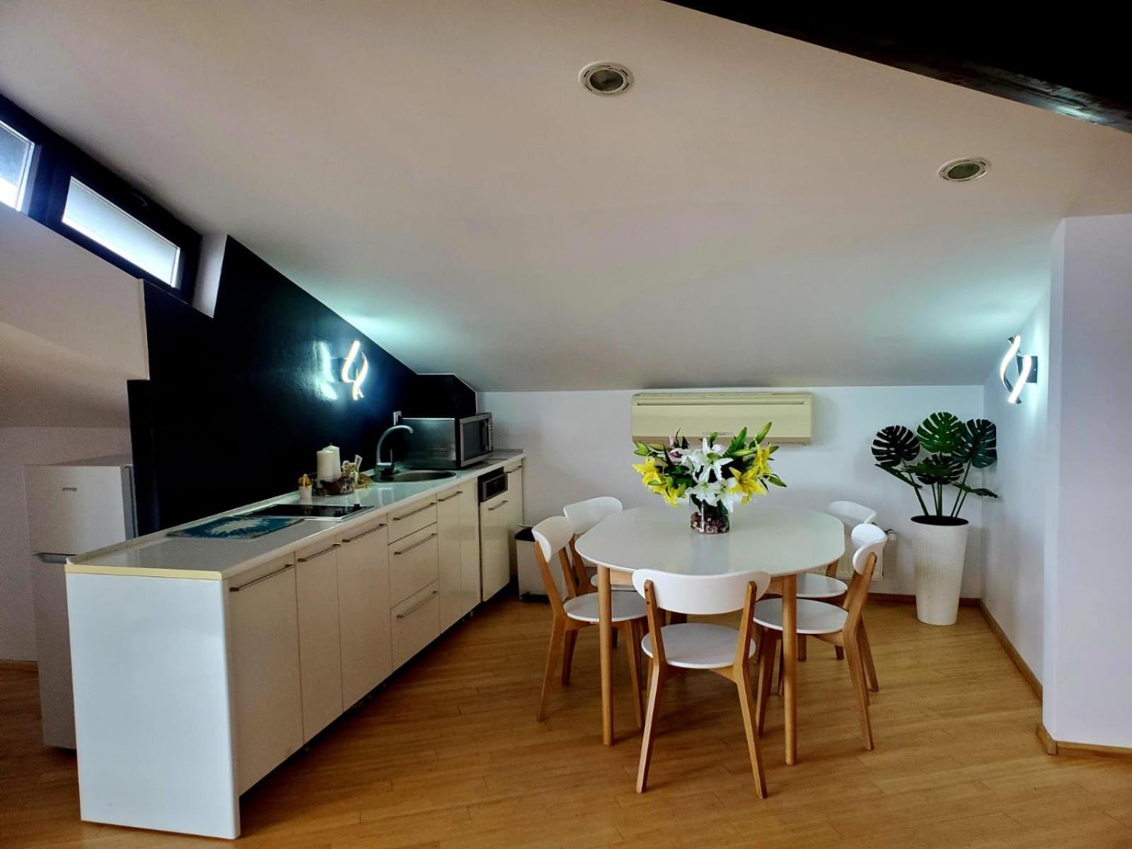 Two-Bedroom Apartment - Photo 15