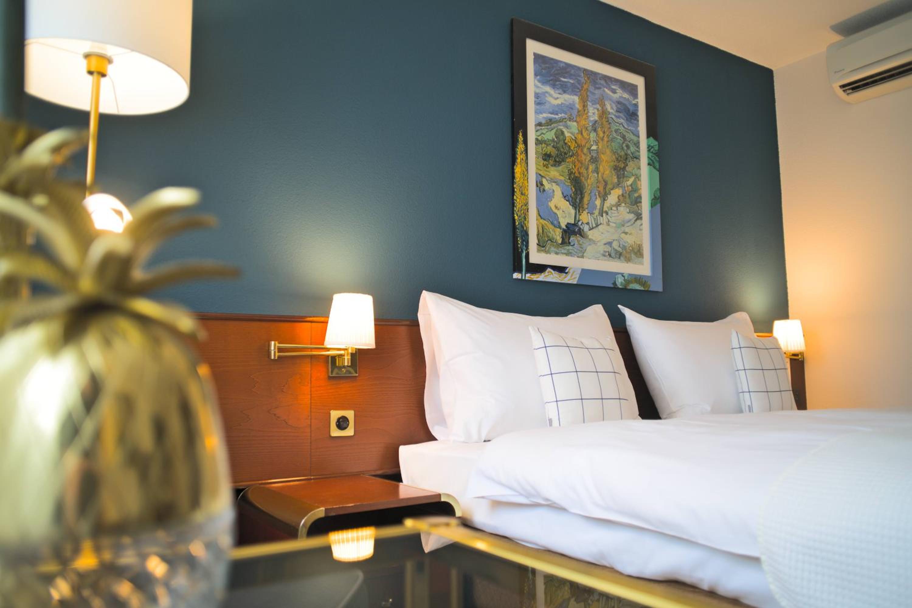 Superior Twin Room - Photo 14