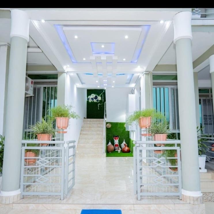 Hotel Building