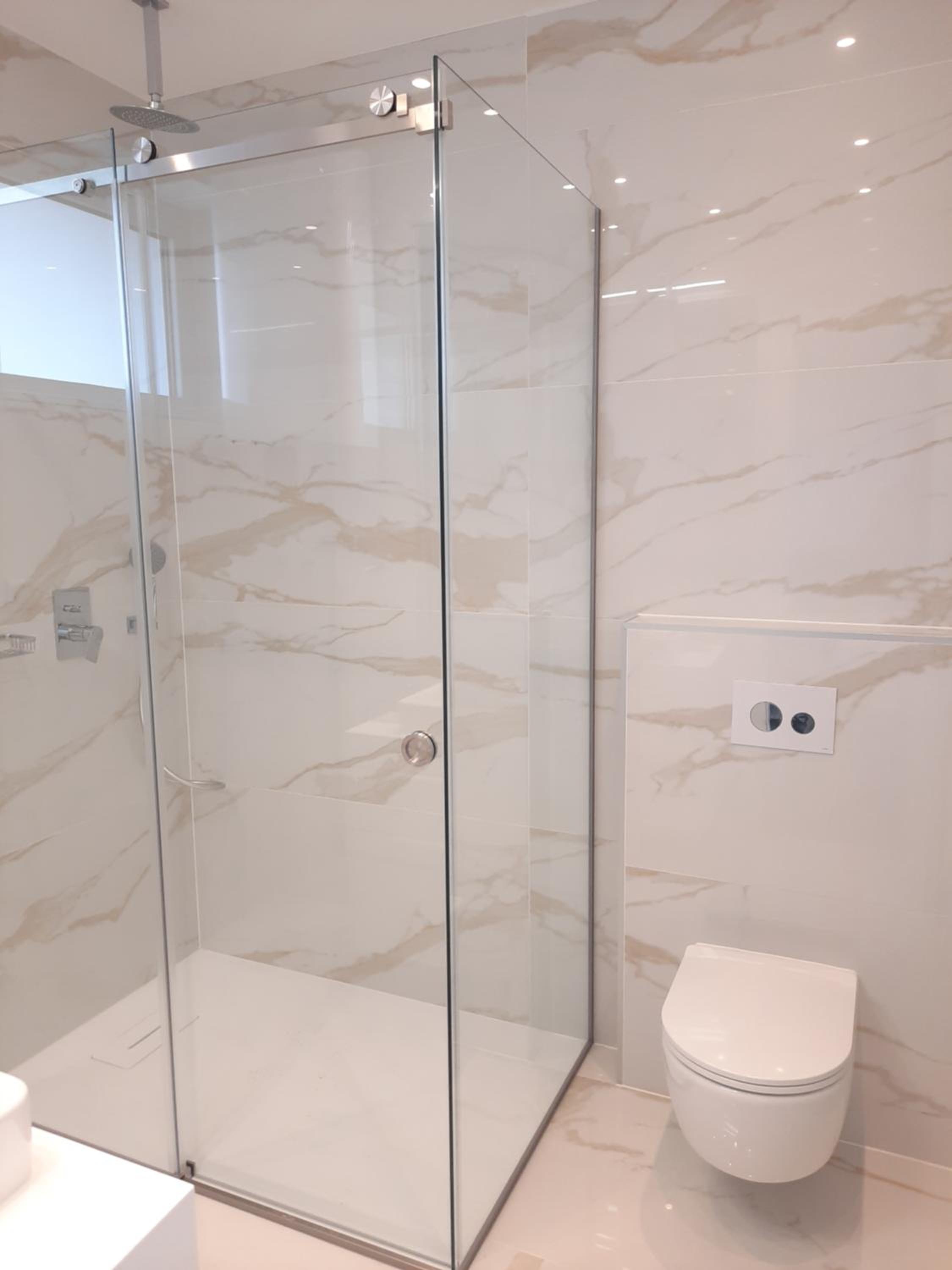 Superior King Suite - Photo 6