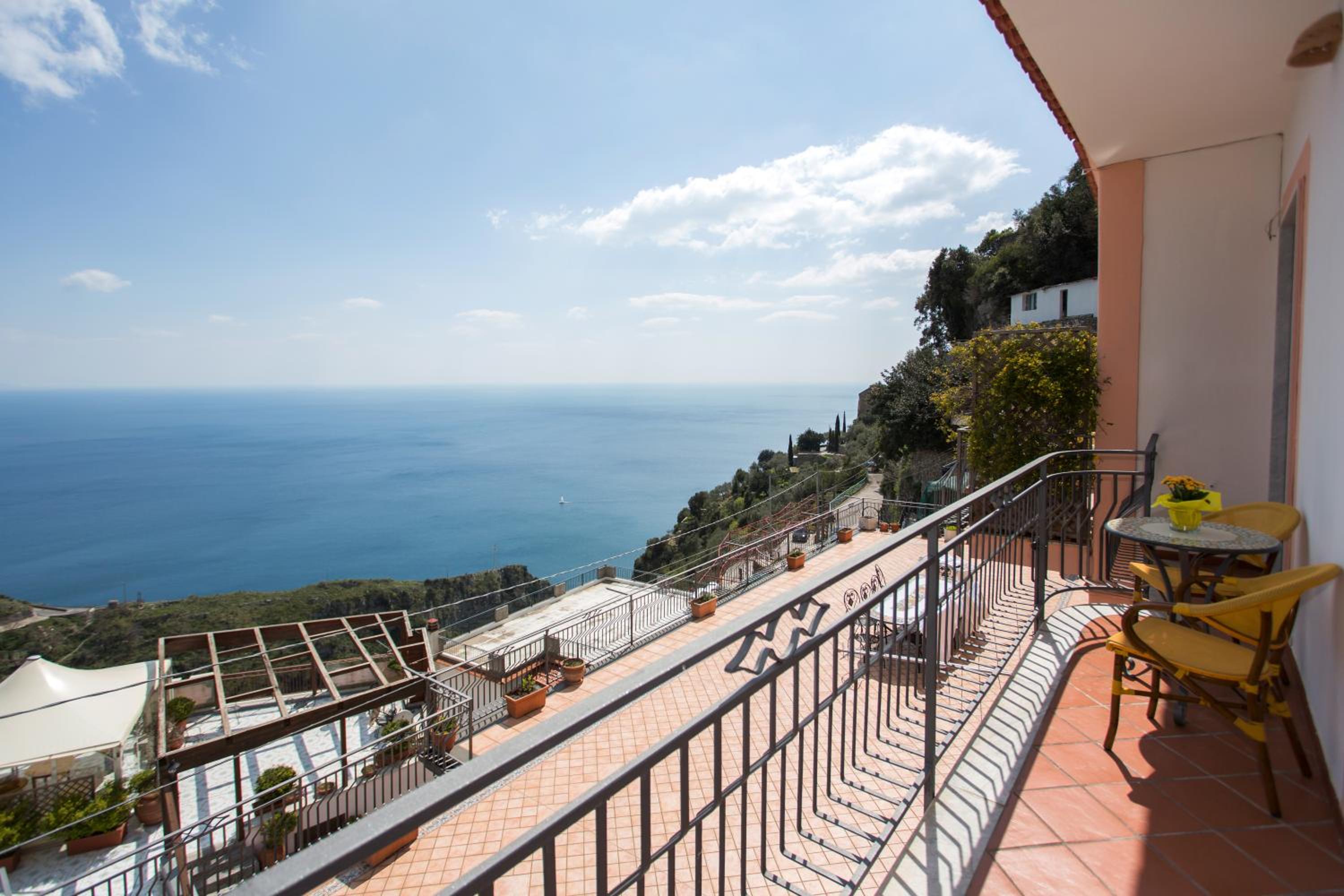 Junior Suite with Terrace and Sea View - Photo 10