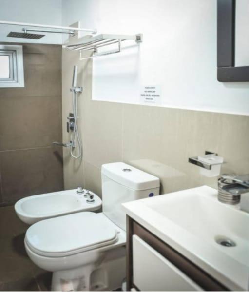 One-Bedroom House photo 2