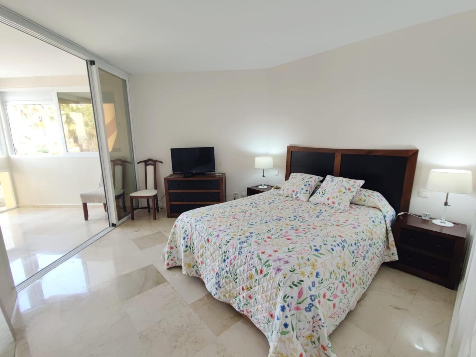 Apartamento con vista al mar