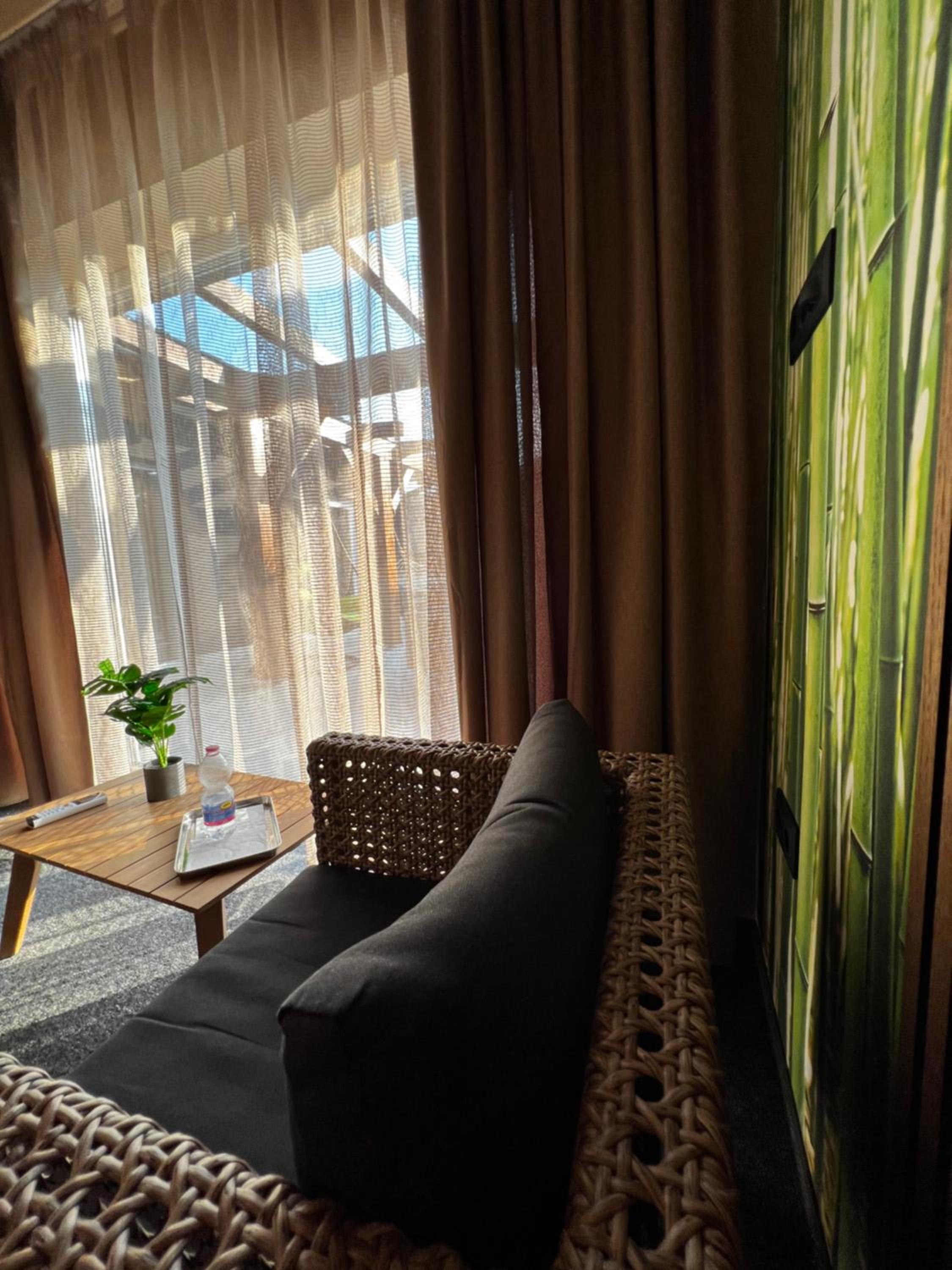 Single Room with Pool View photo 2