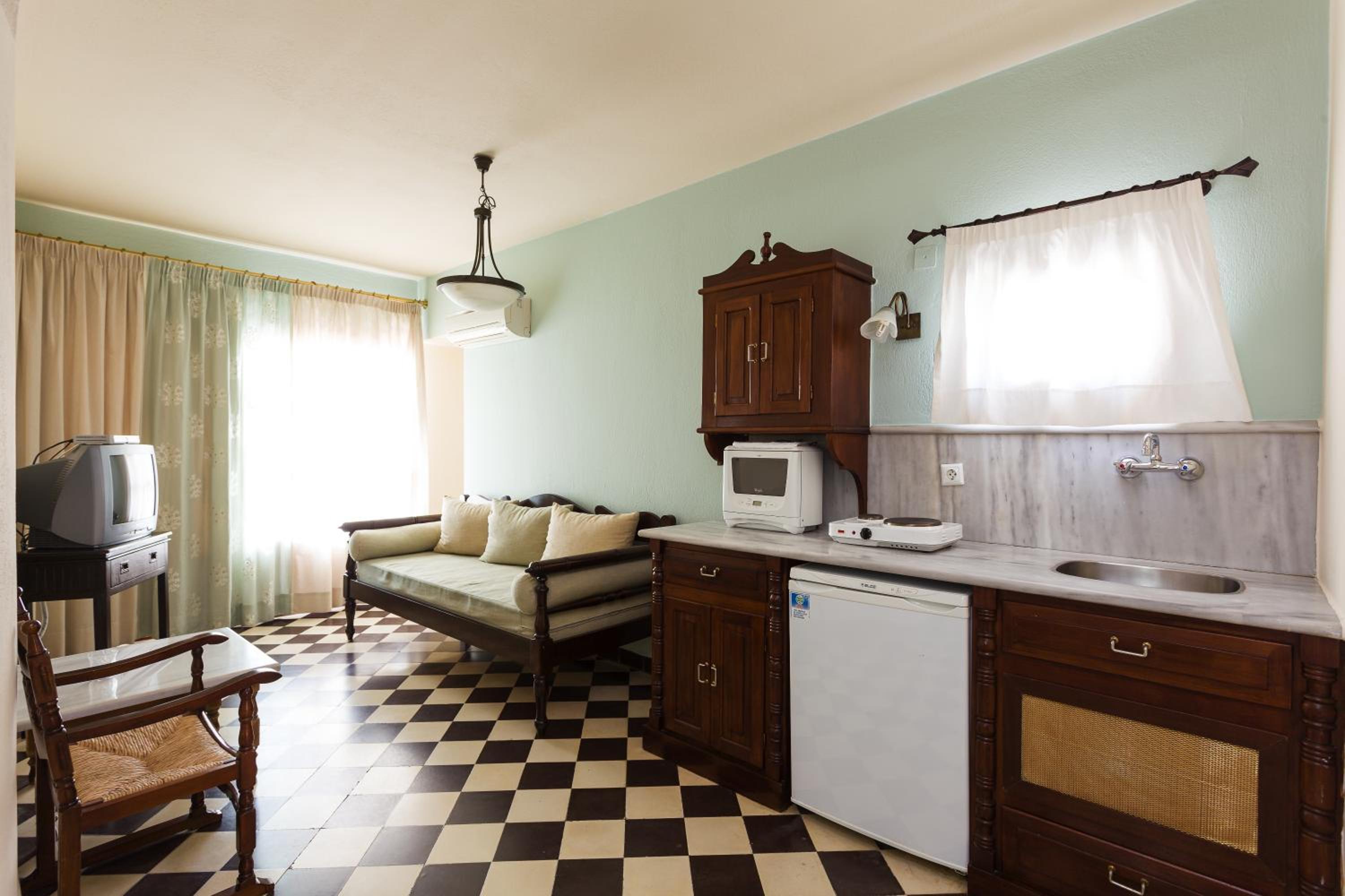 Suite Apartment with Sea View photo 3