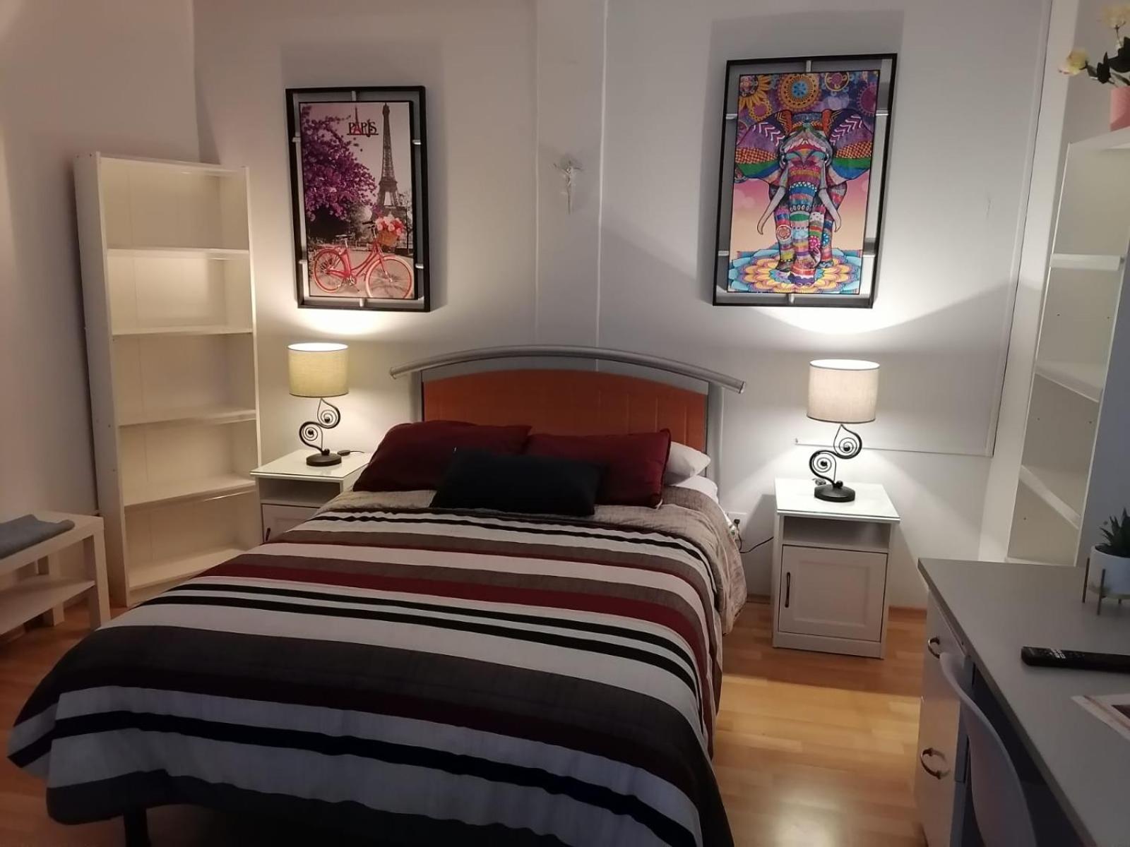 Deluxe Room - Photo 10
