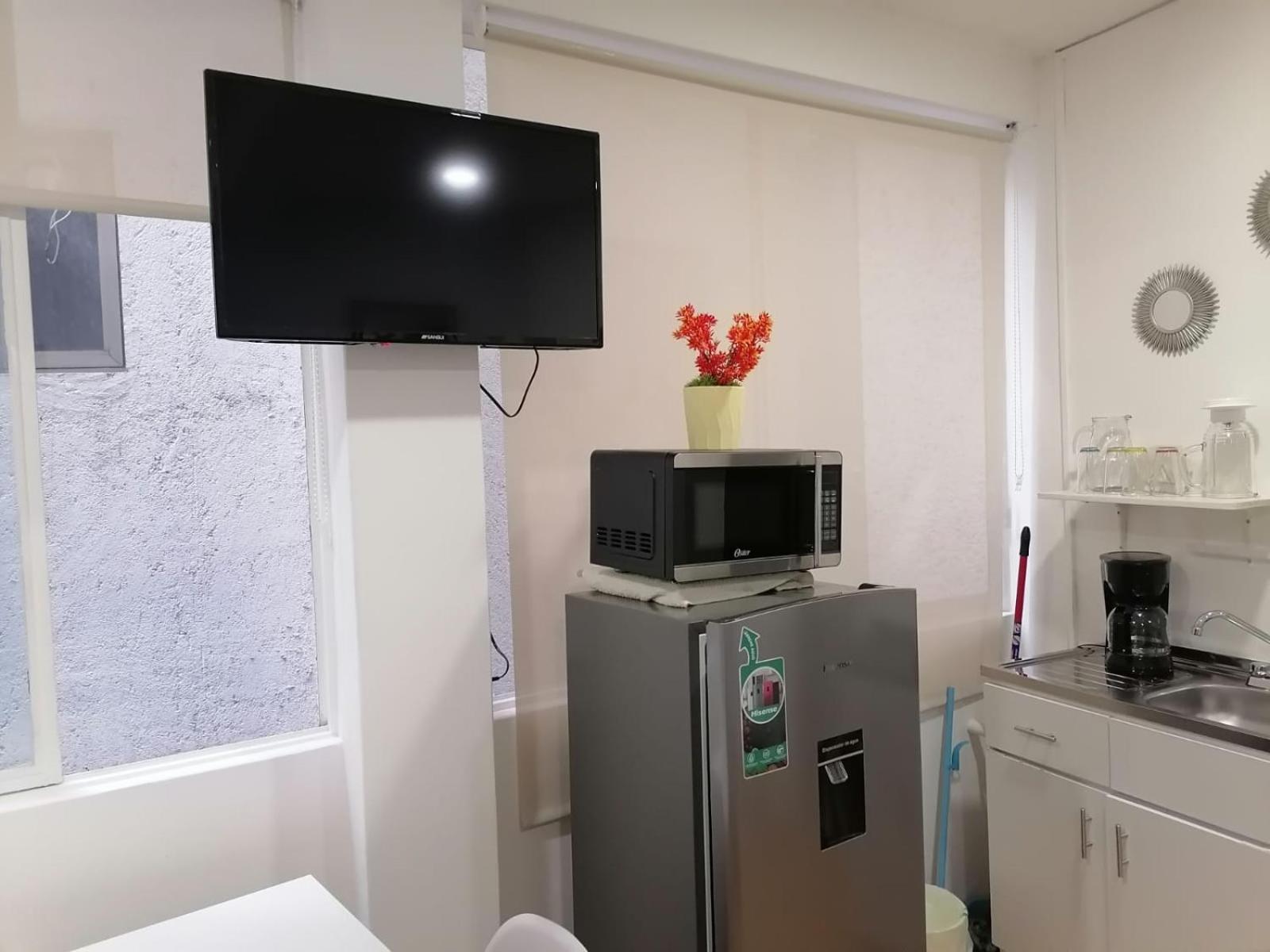 Deluxe Room - Photo 8