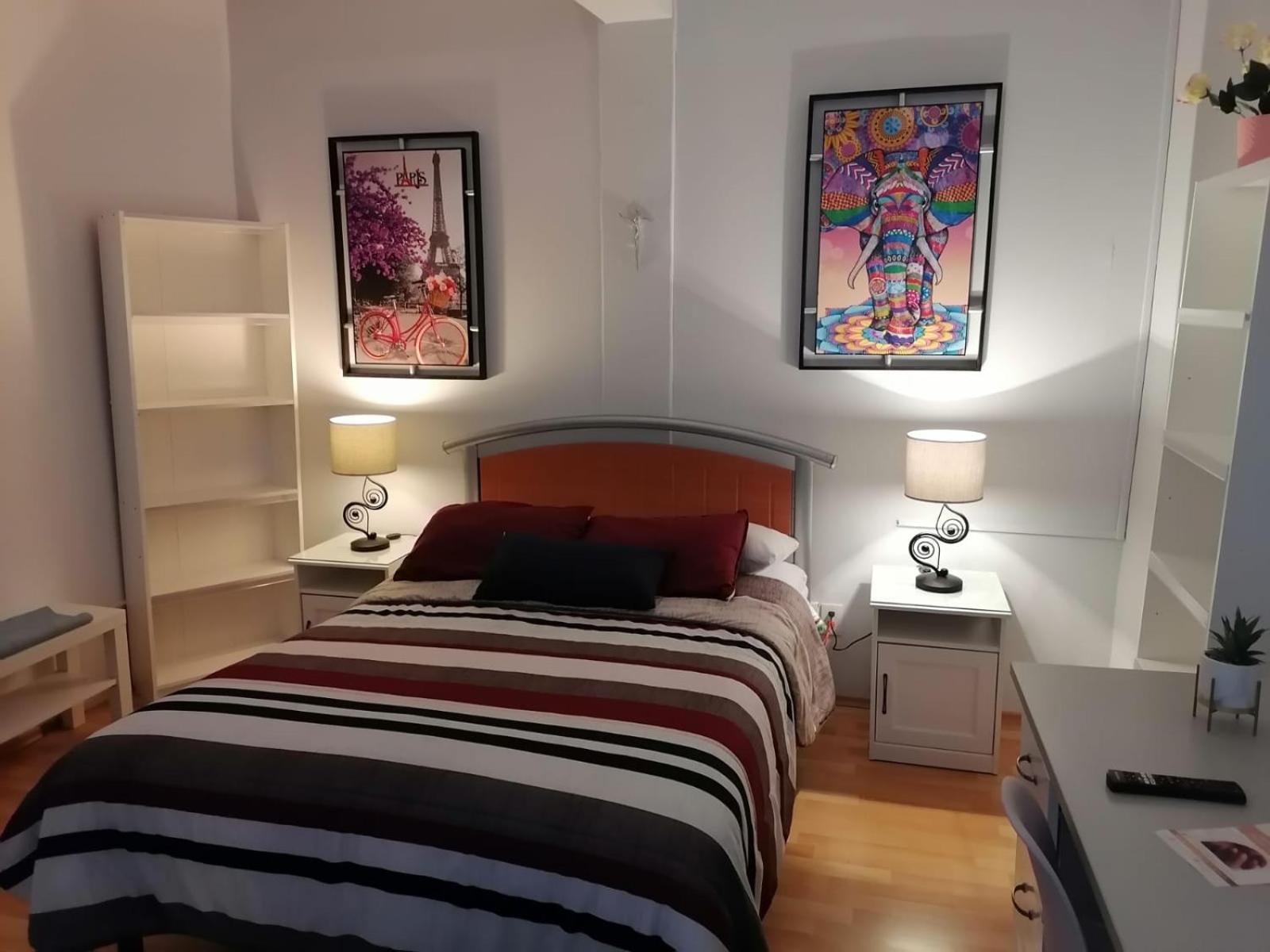 Deluxe Room - Photo 14