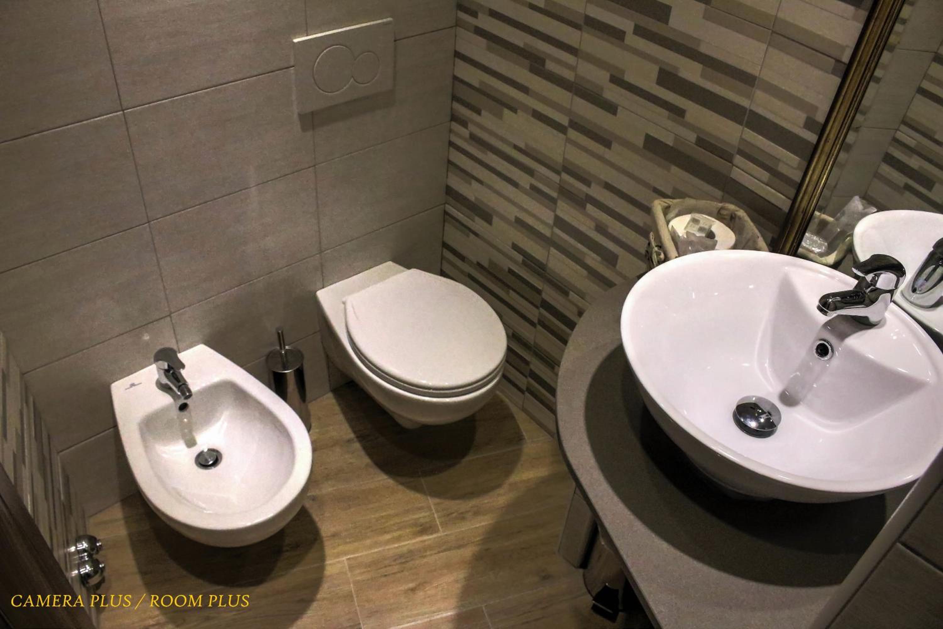 Superior Double Room - Photo 3