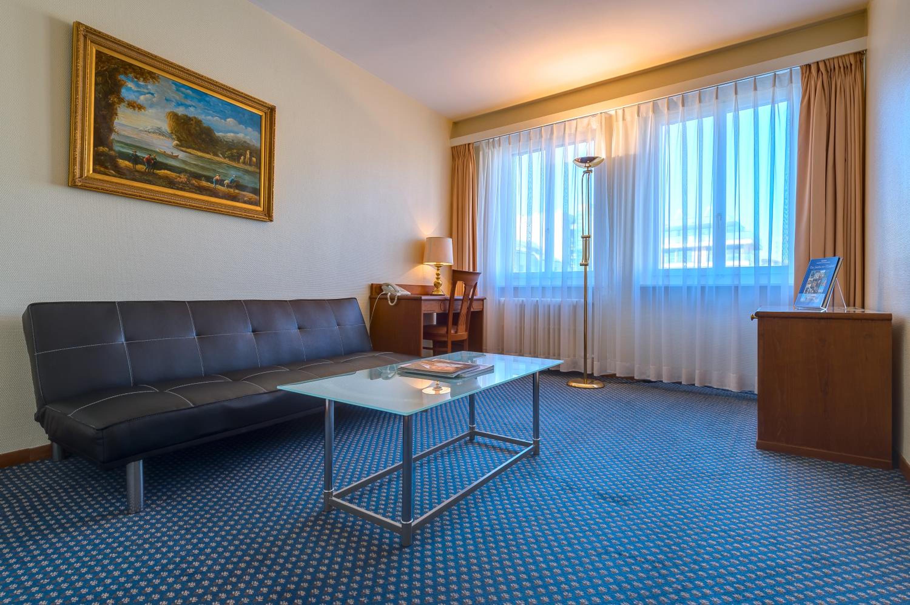 Prestige Suite photo 3