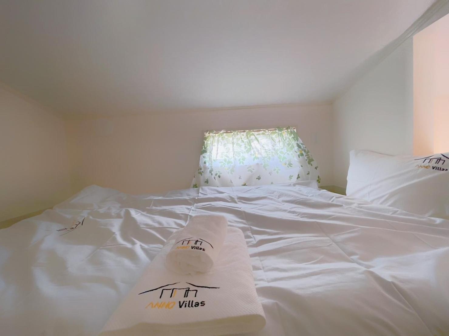 One-Bedroom House - Photo 13