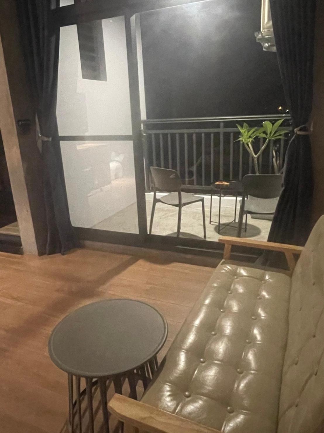 Queen Room with Balcony photo 2