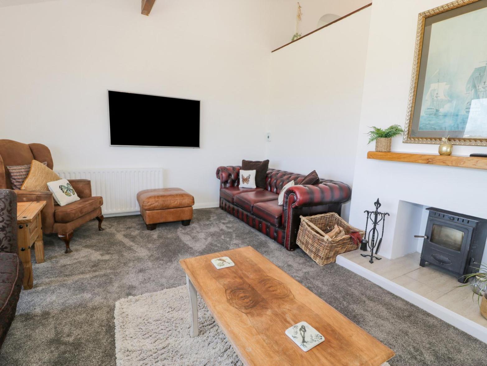 Vacation Home - Photo 2