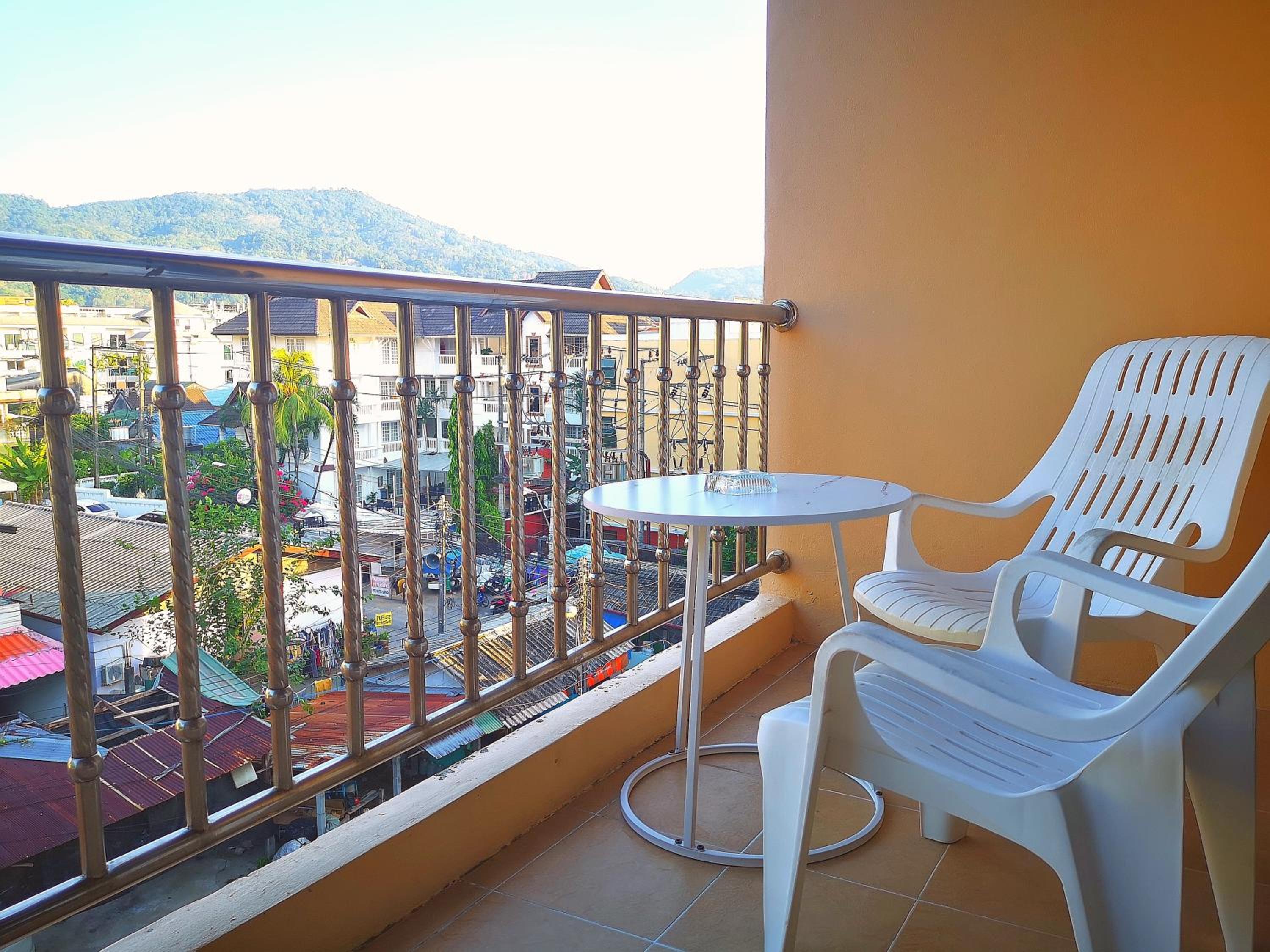 King Room with Mountain View - Photo 4