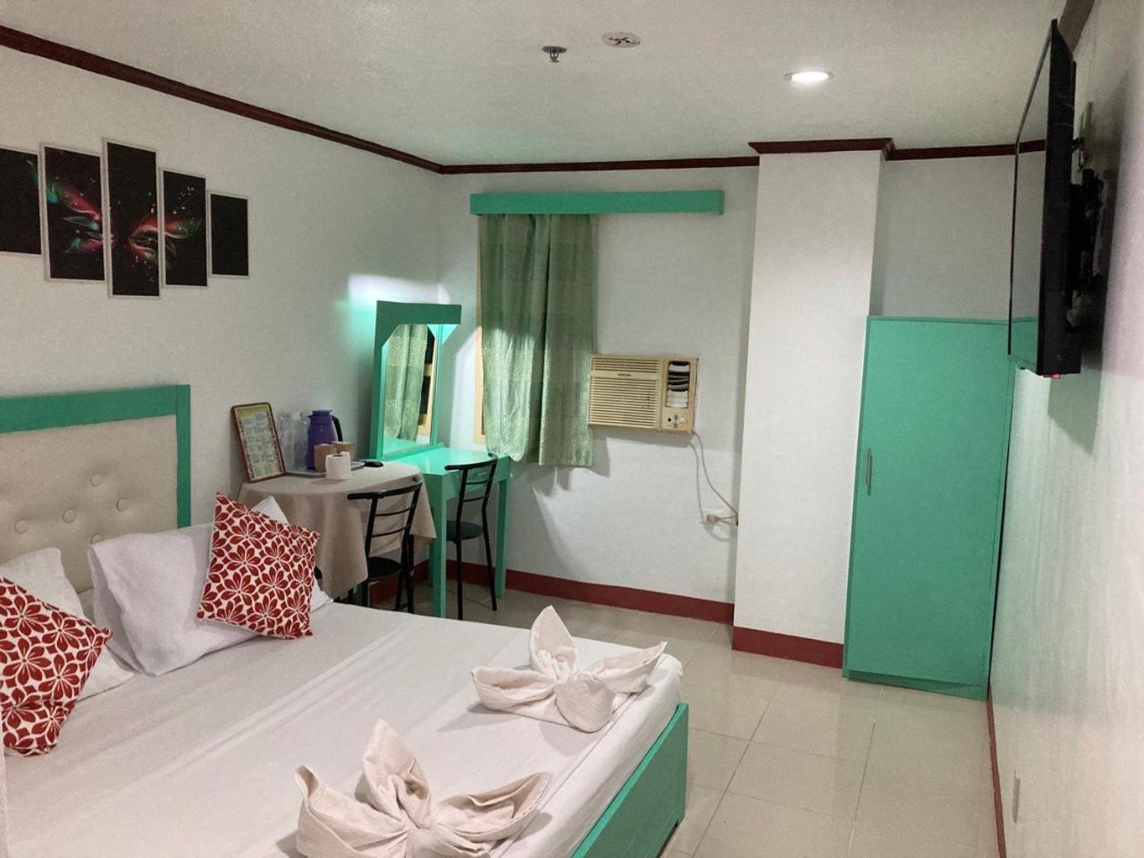 Double Room - Photo 1