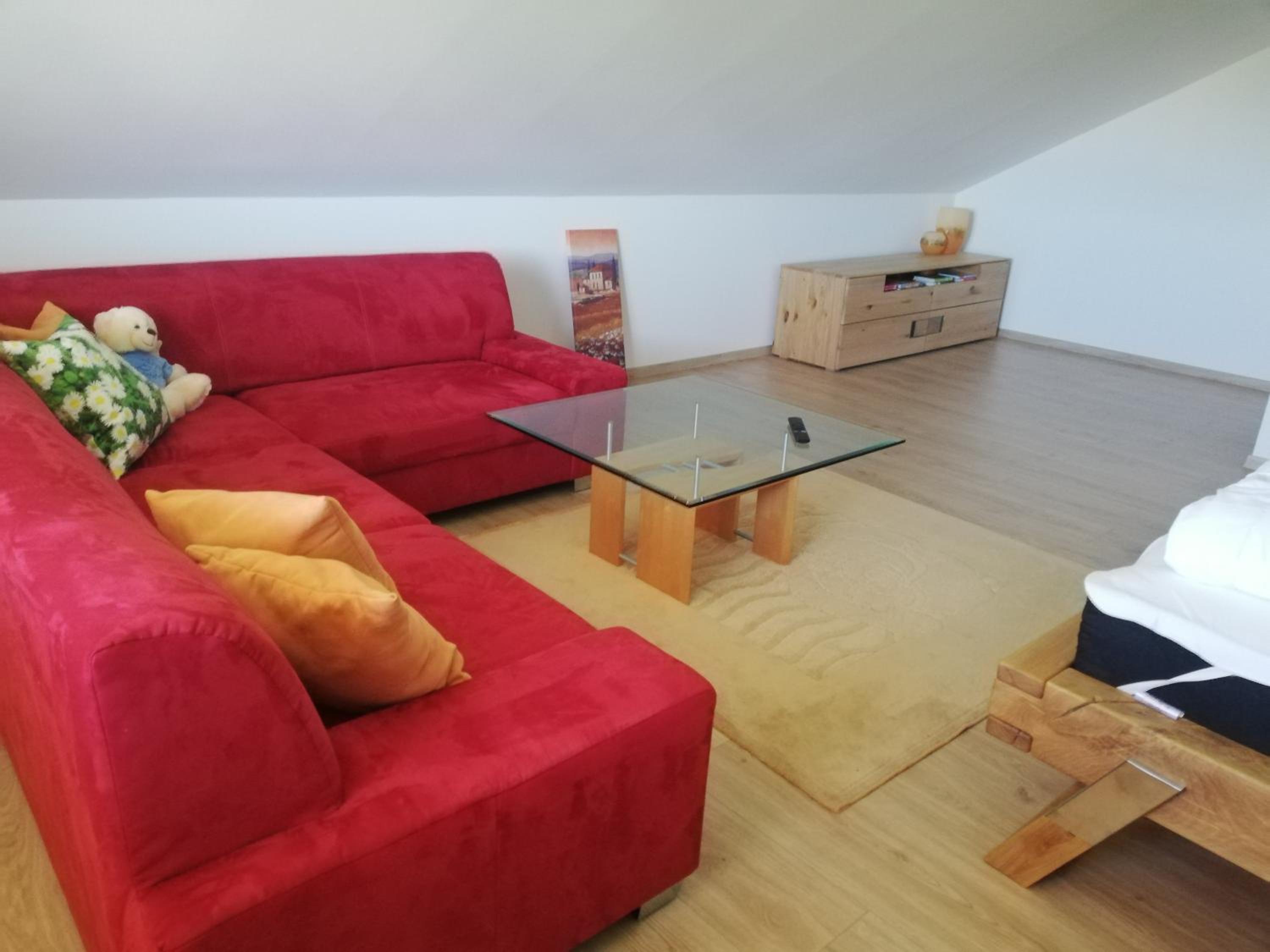 One-Bedroom Apartment - Photo 11