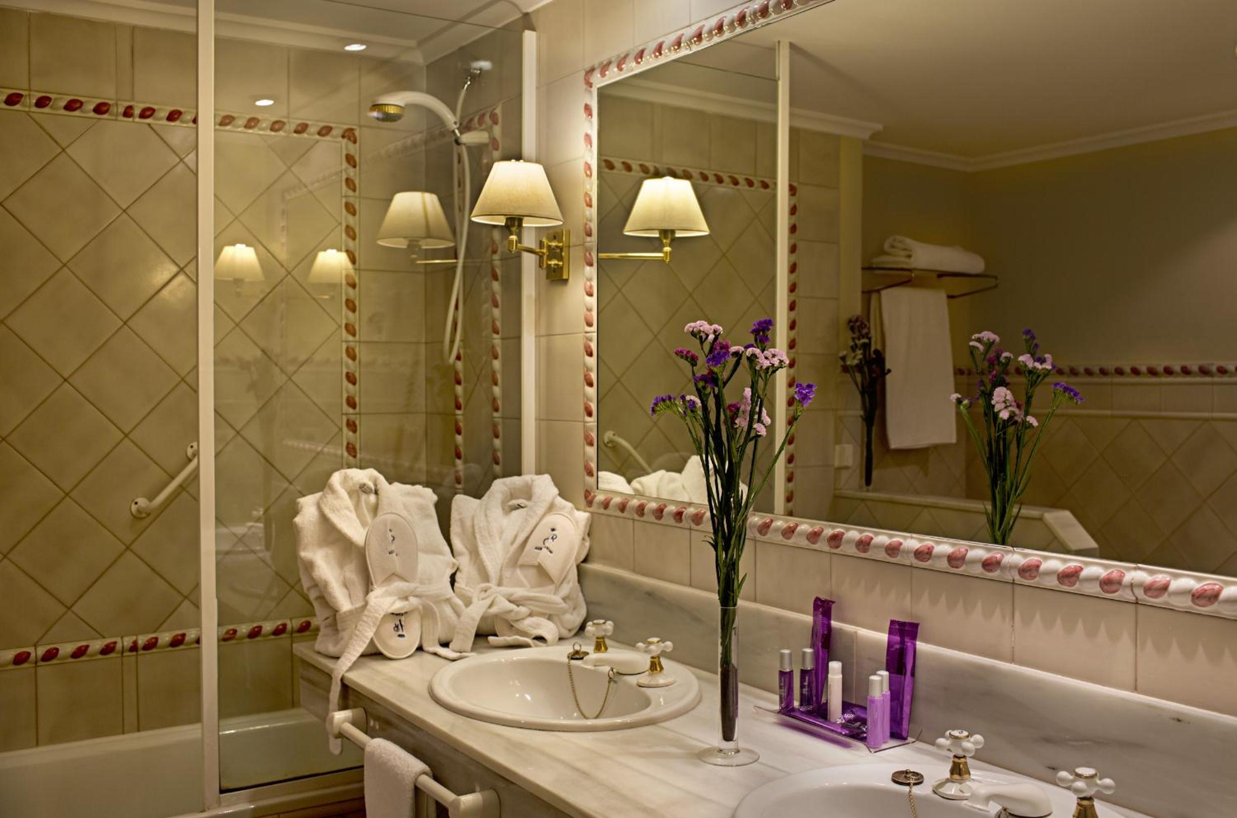 Junior Suite - Photo 9