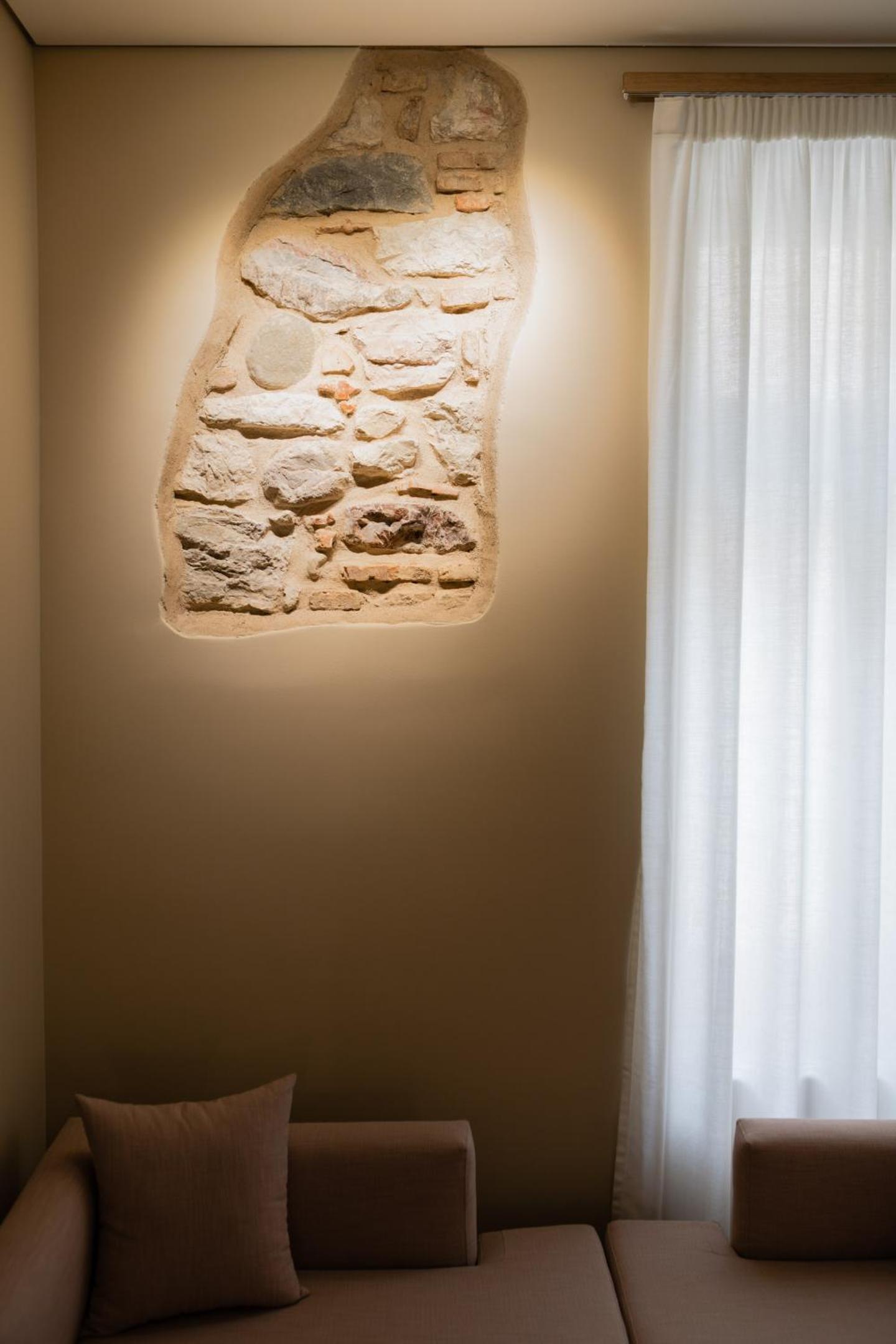 Deluxe Junior Suite