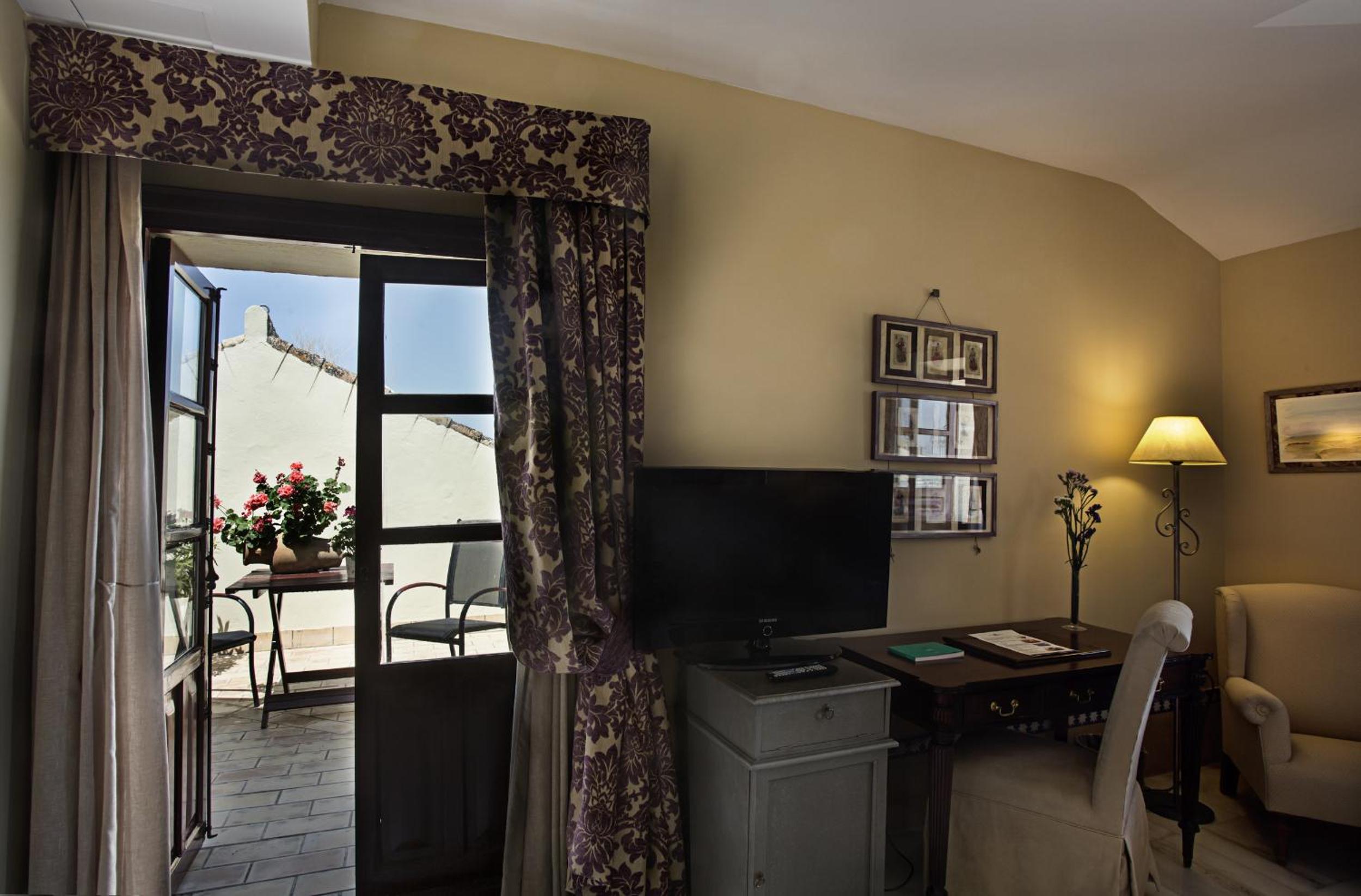 Junior Suite - Photo 10