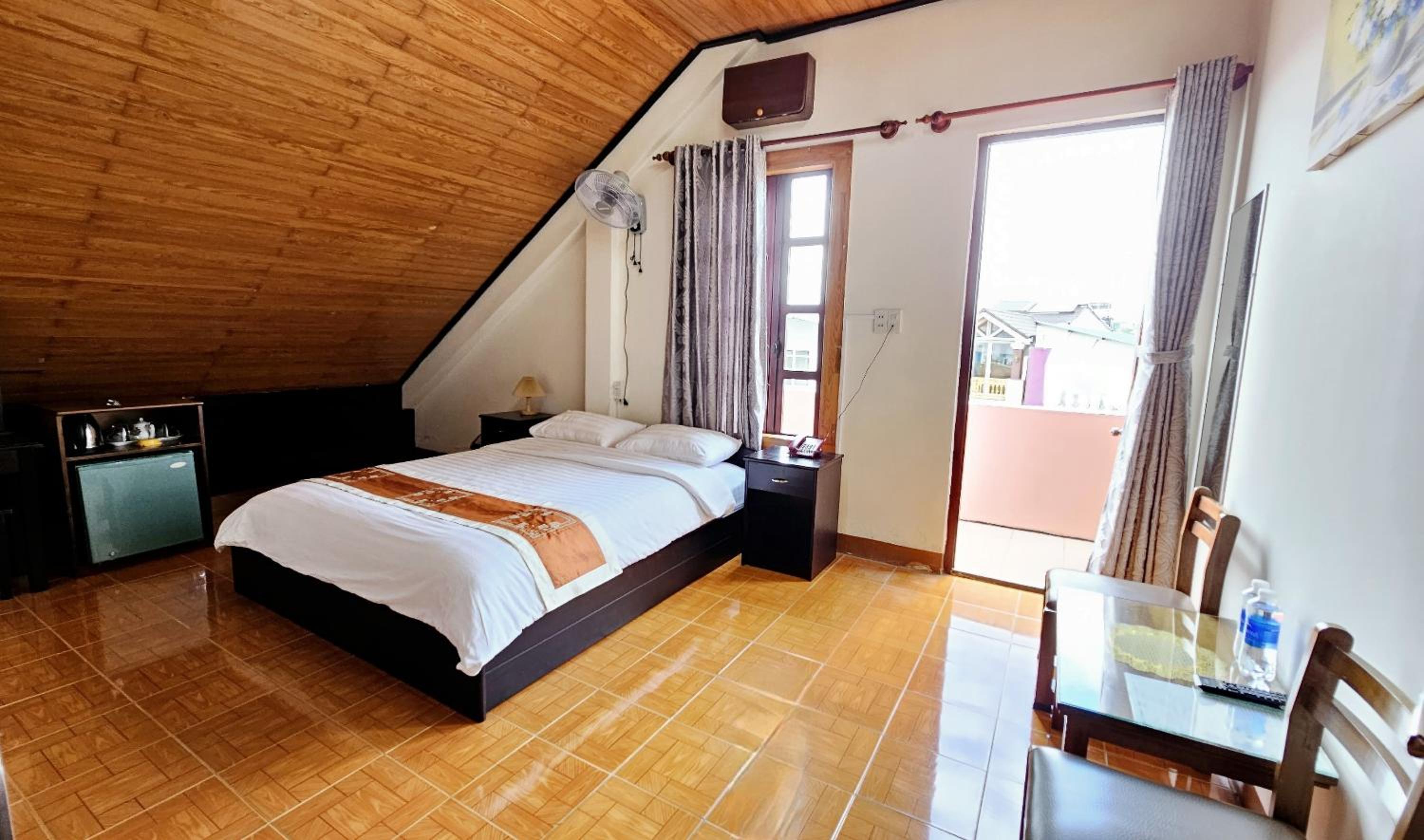Double Room with Balcony