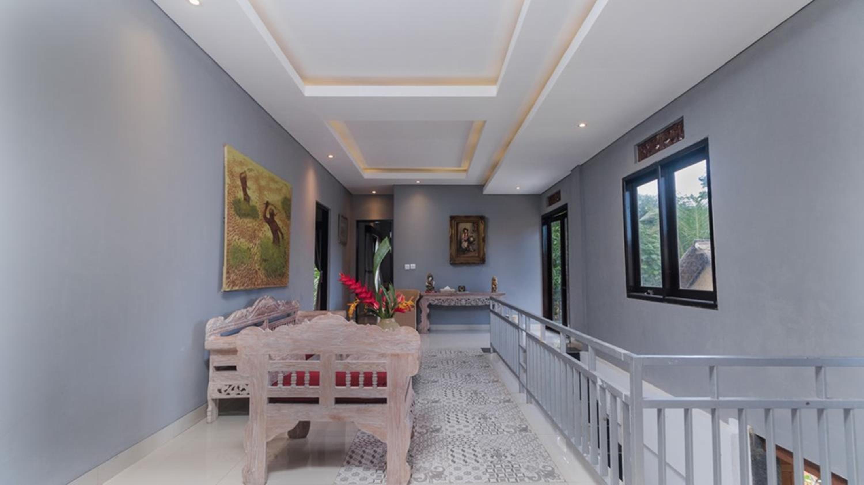 Three-Bedroom Suite - Photo 11