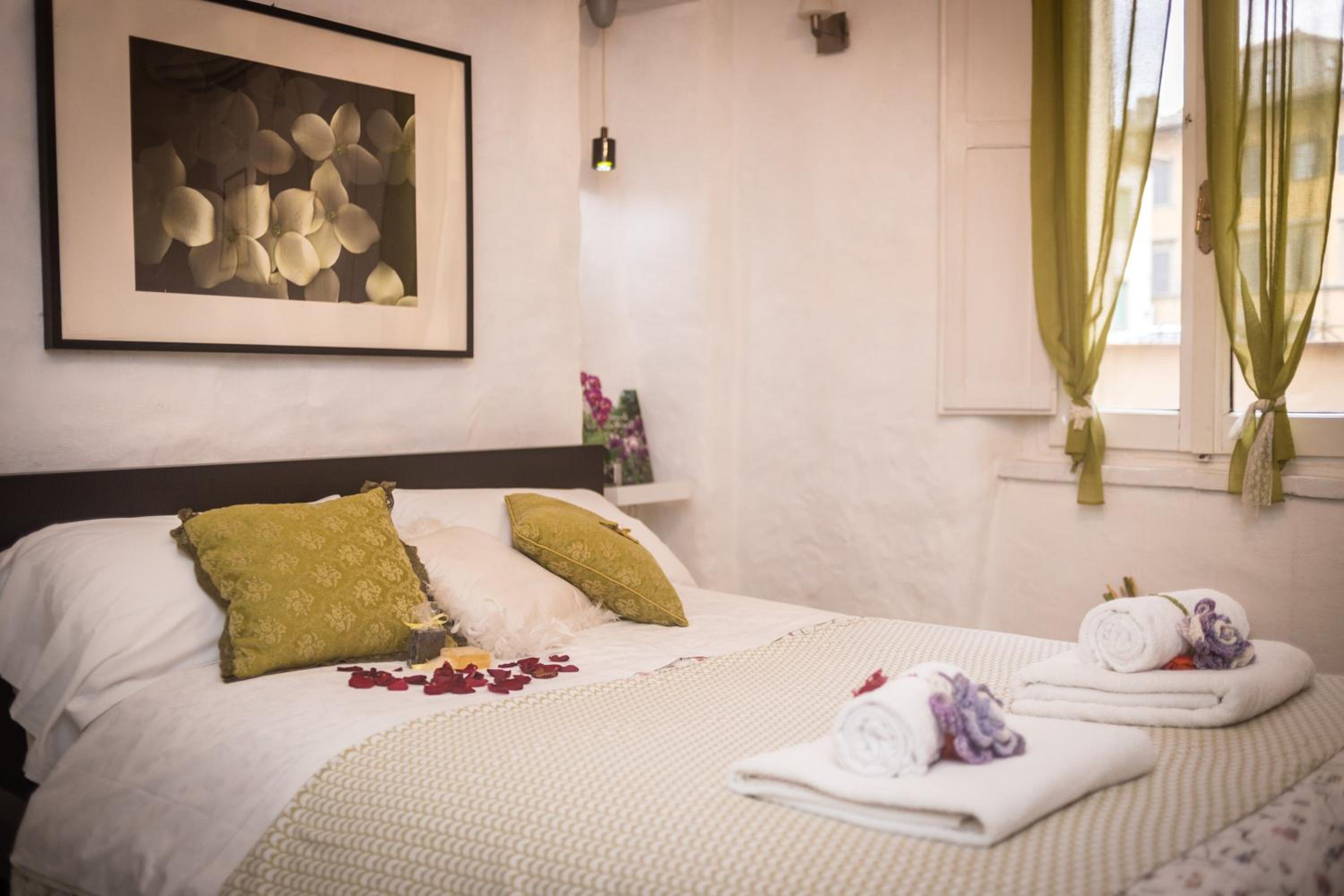 Double Room - Photo 1