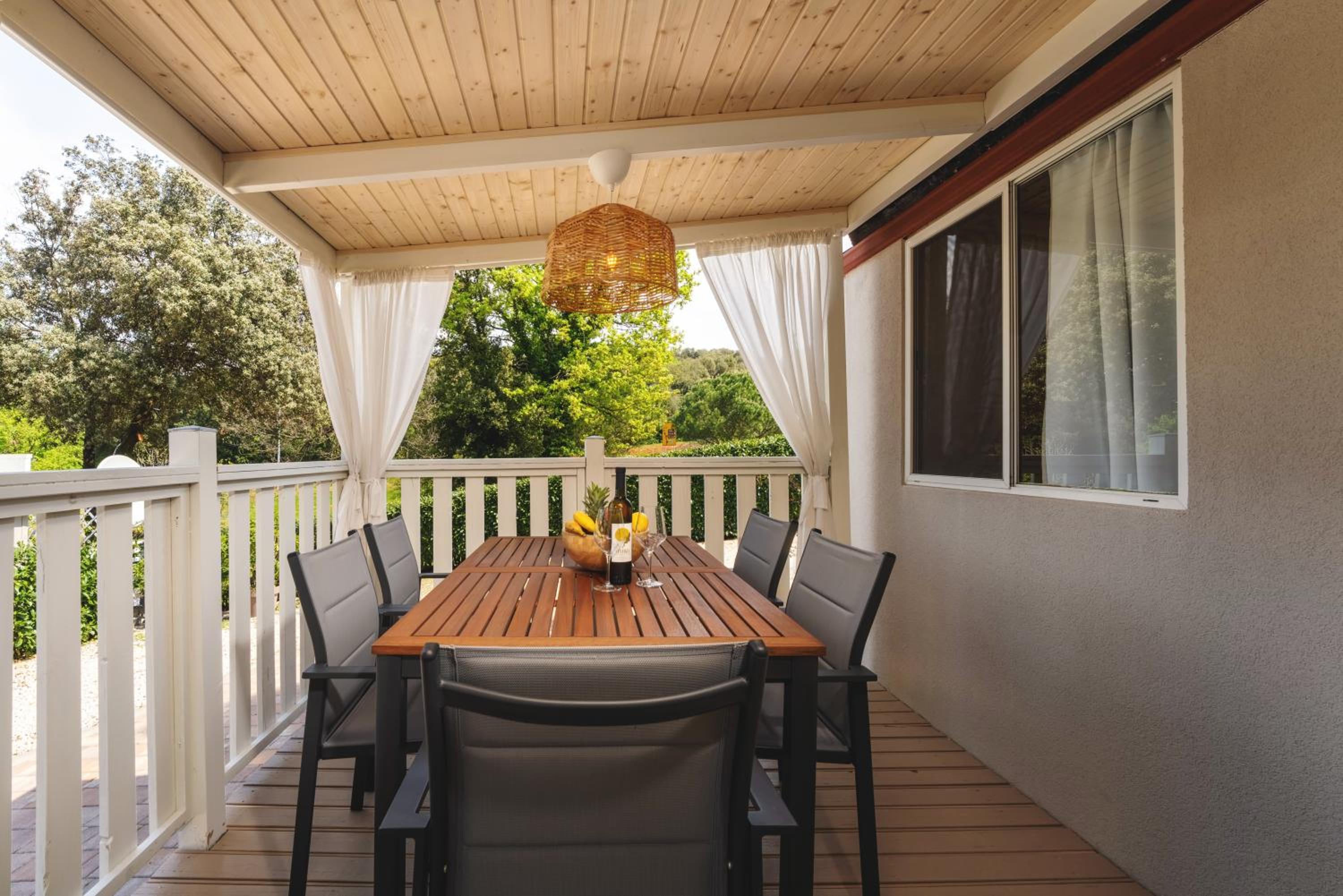 Standard Two-Bedroom Mobile Home with Garden View  - Photo 10