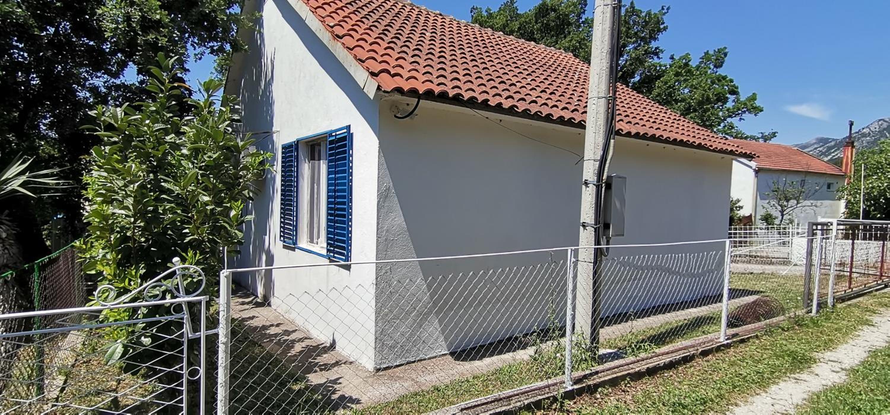 Two-Bedroom House photo 2