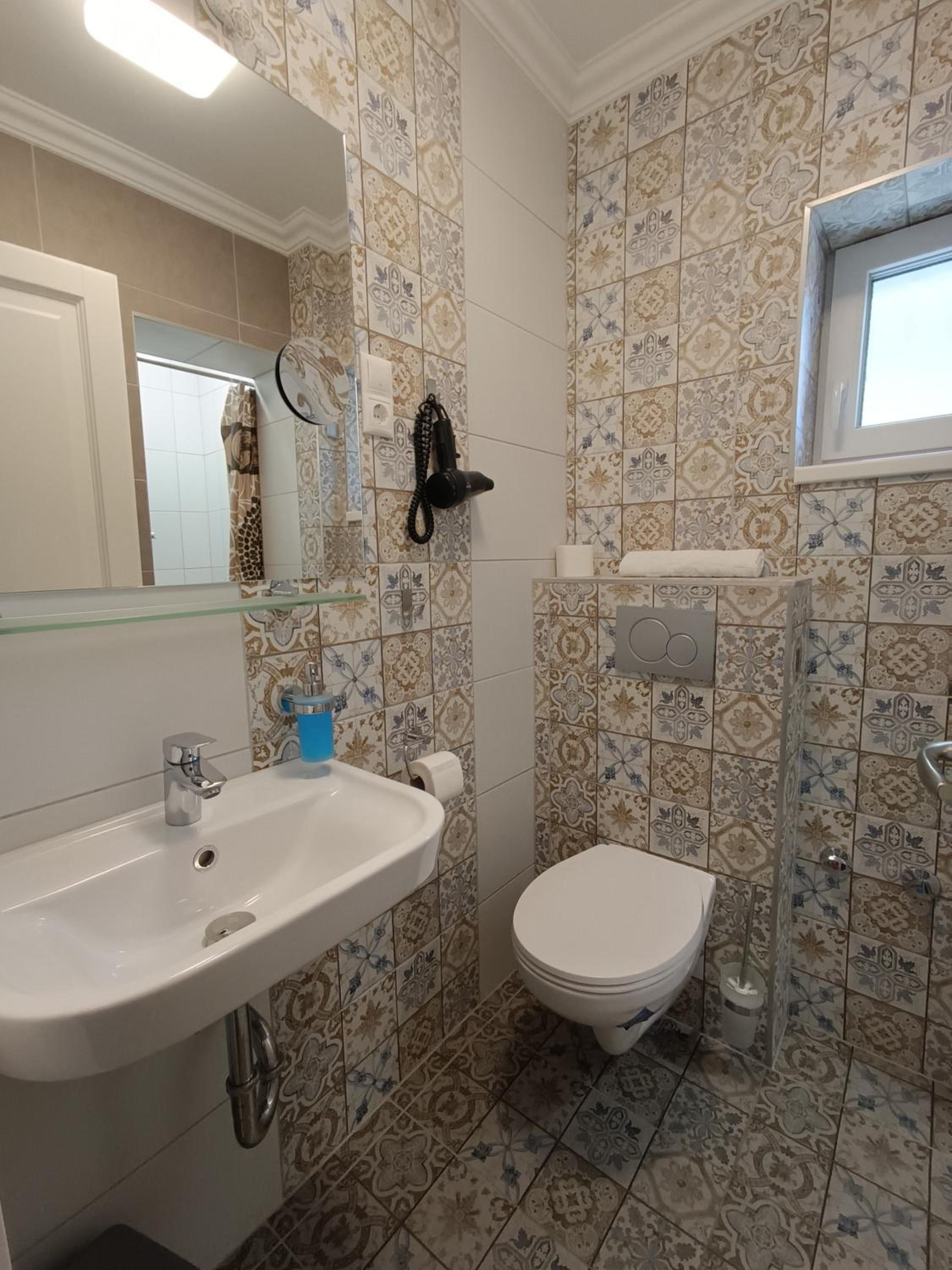 Standard Double Room photo 2