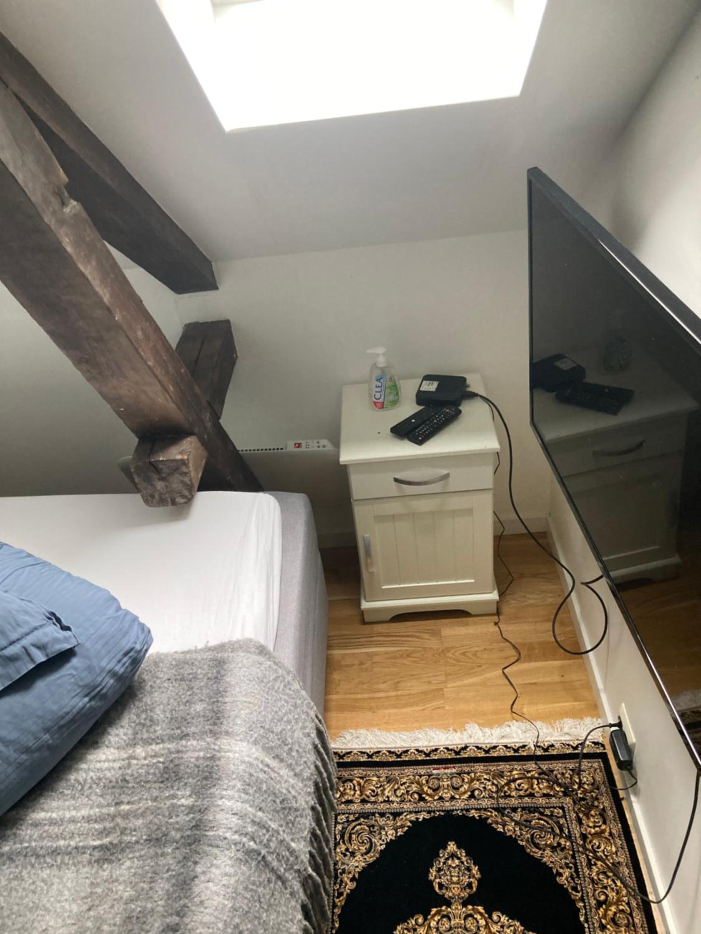 Queen Room photo 3