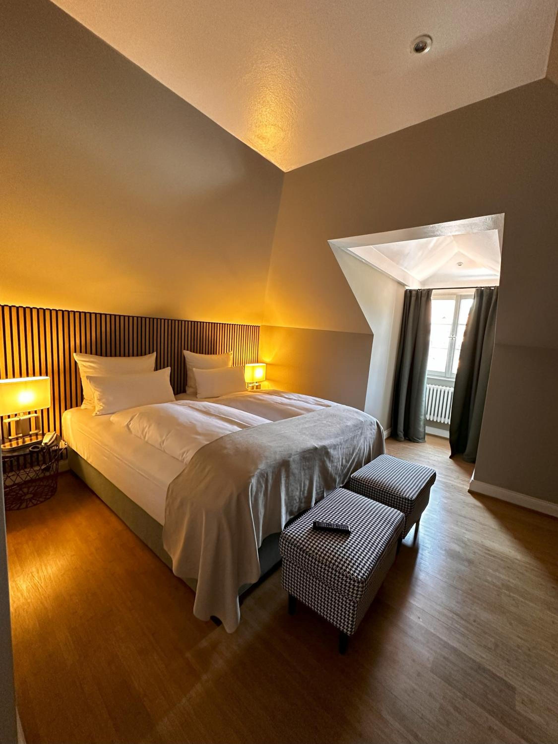 Deluxe Double Room - Photo 35