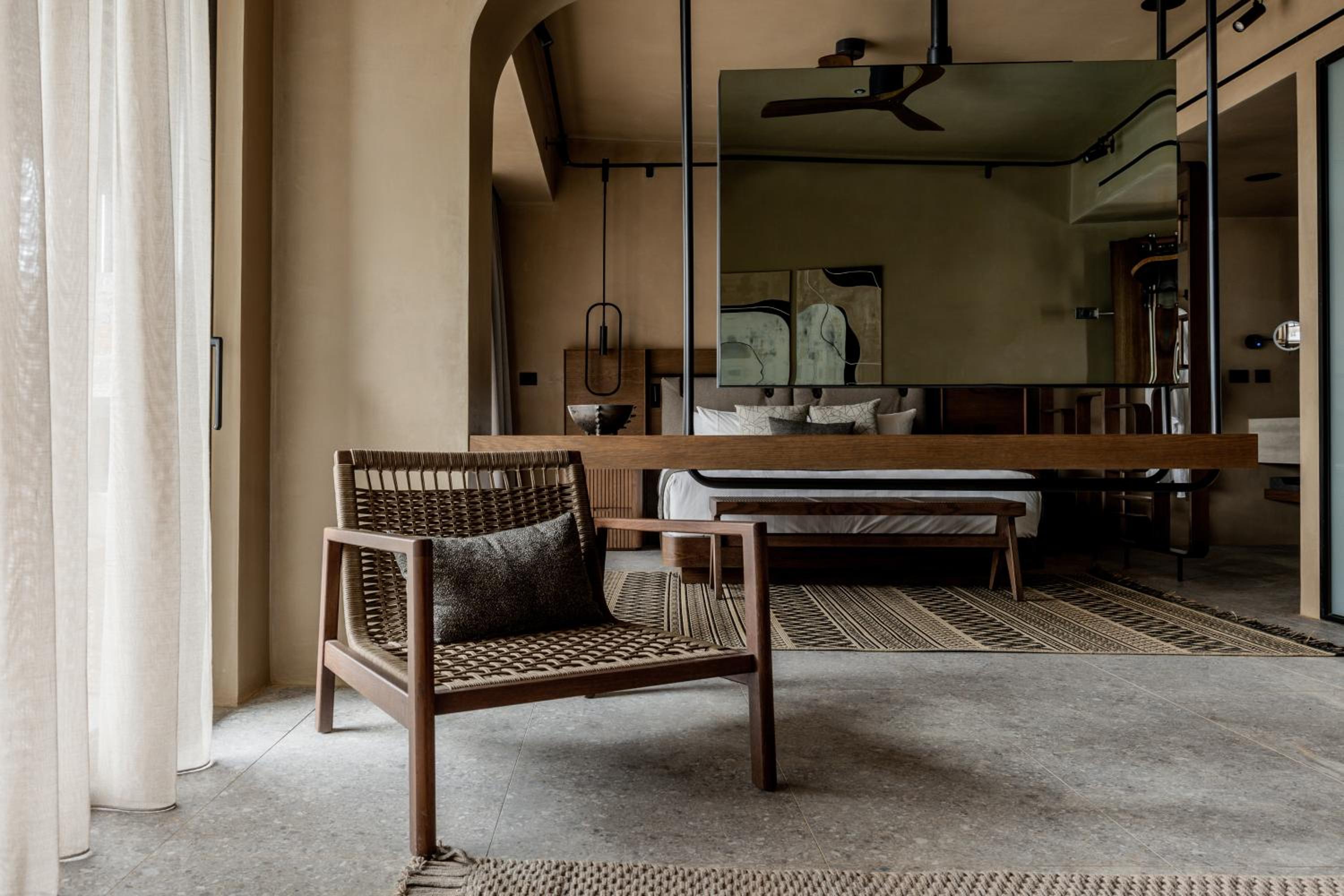 Signature Suite with Private Pool & Hammam