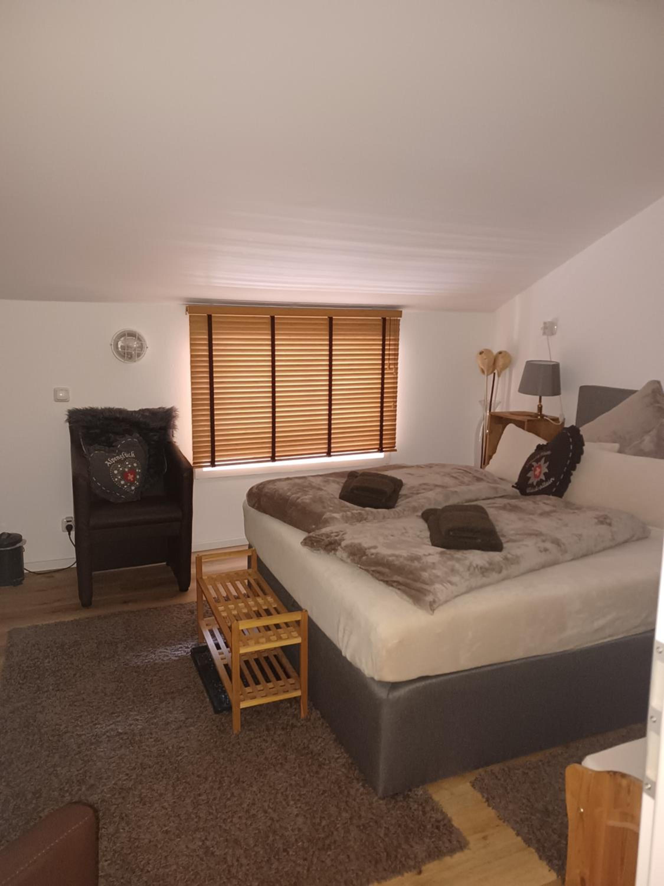 Double Room with Private External Bathroom photo 2
