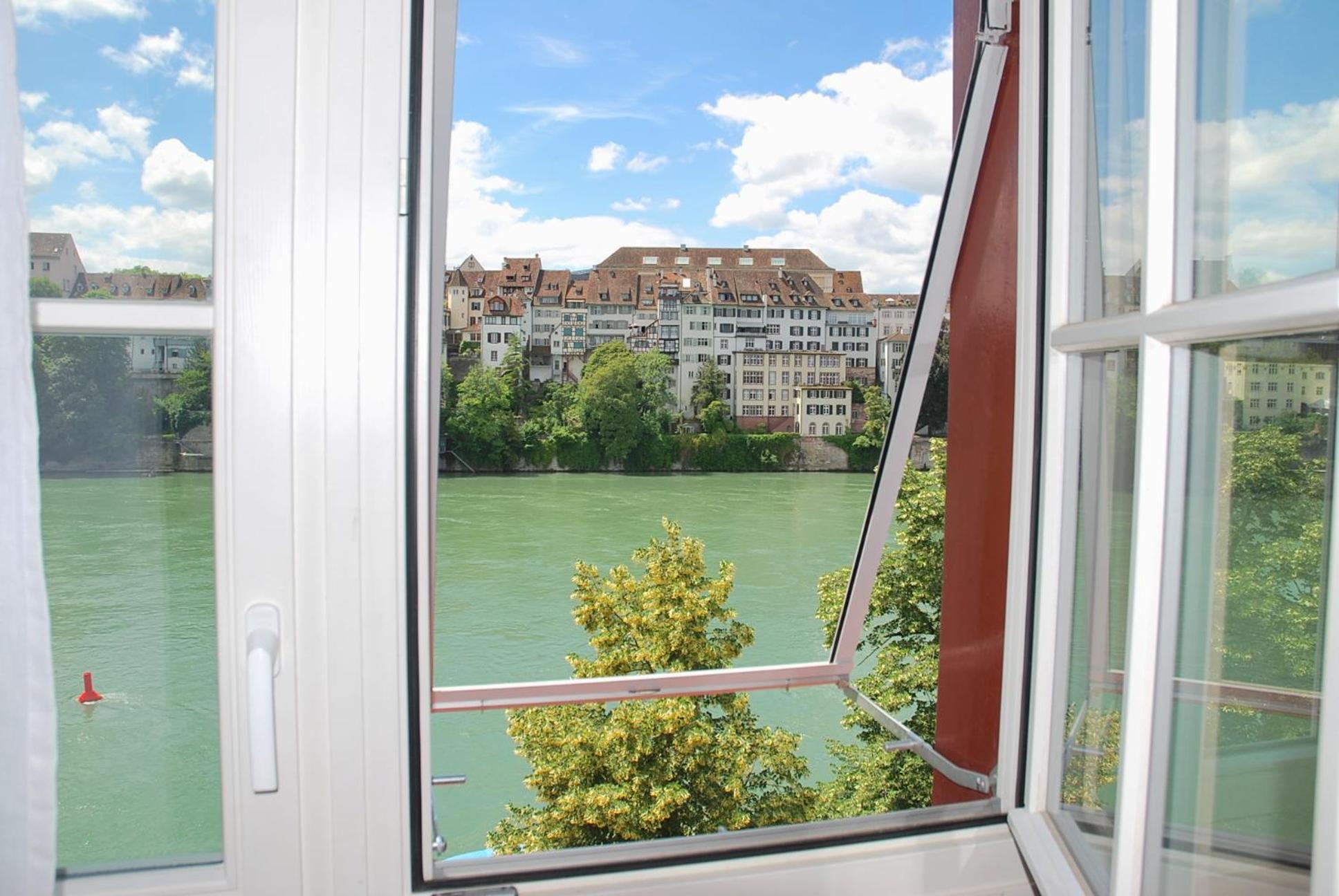 Suite with River View photo 2