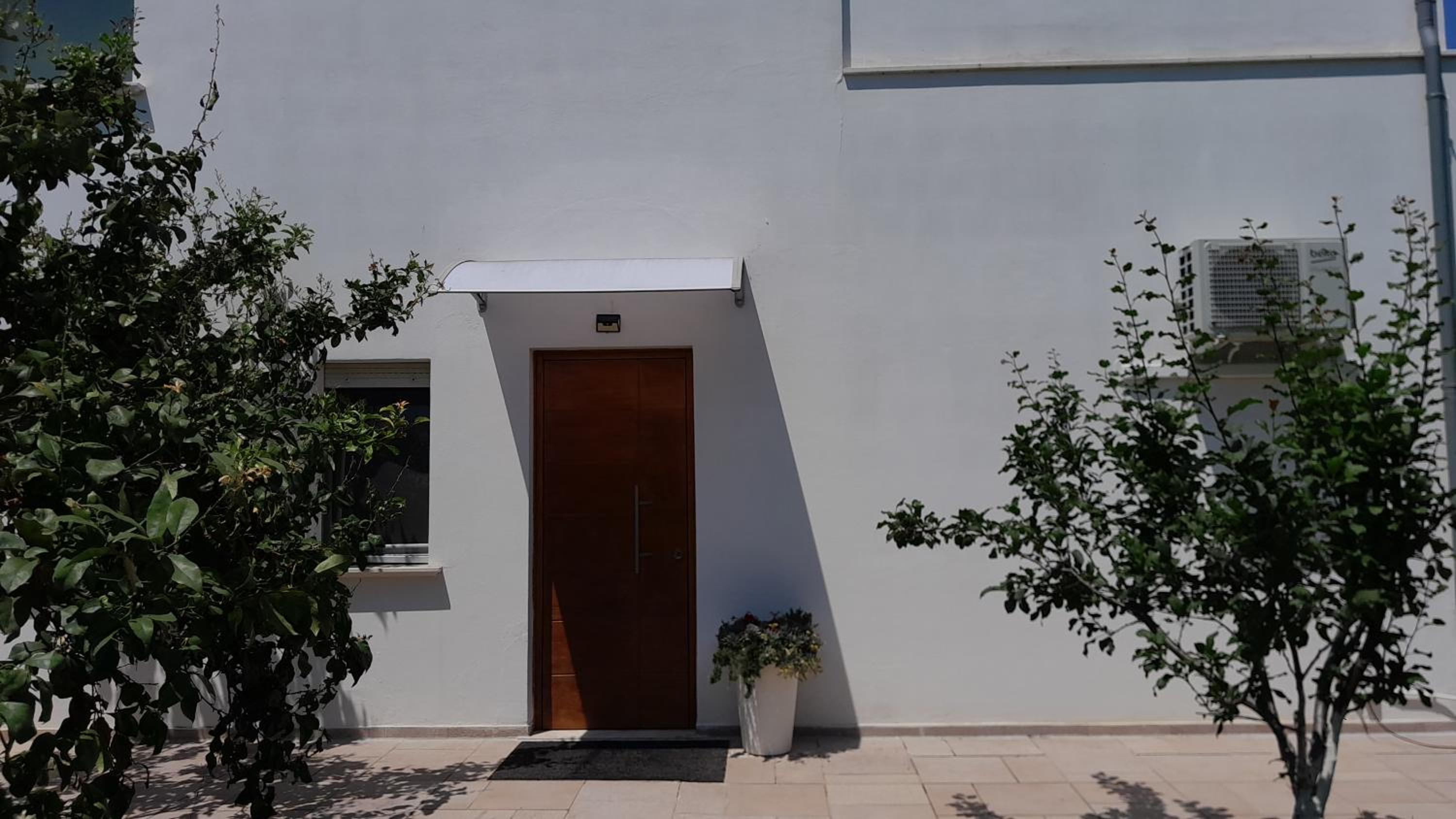 Apartment with Sea View - Photo 14