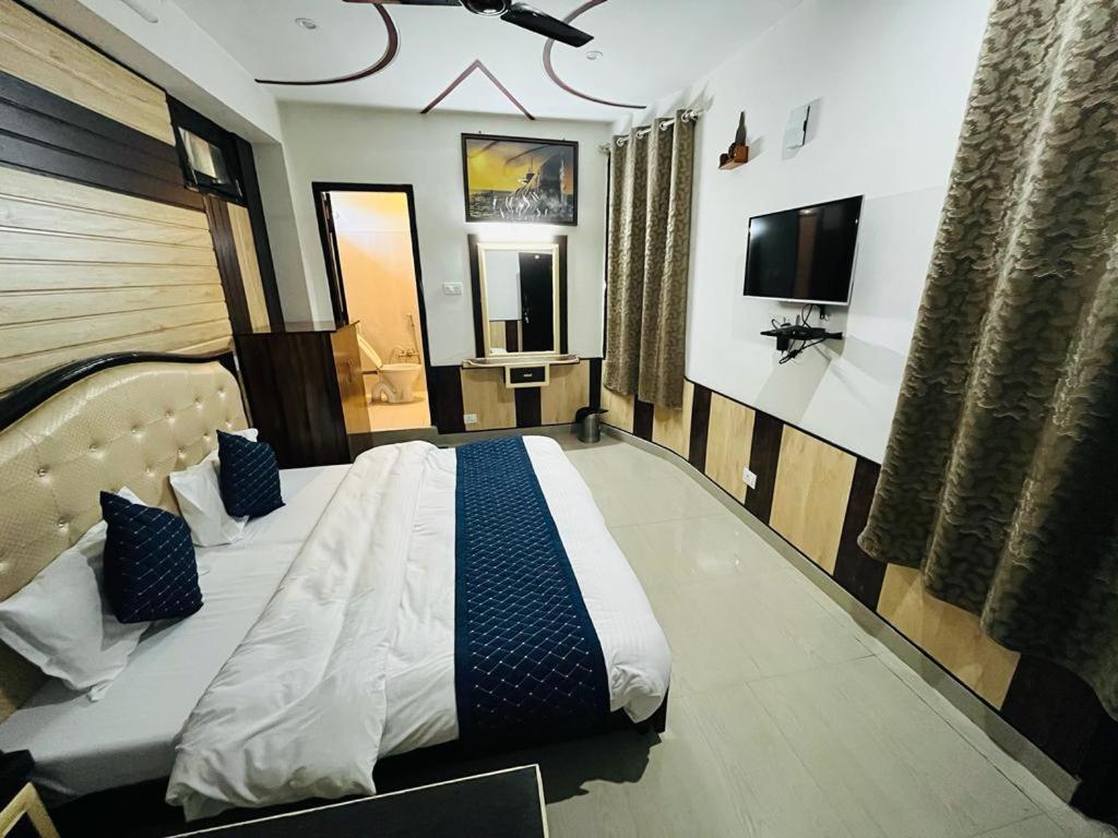 Standard Double Room - Photo 1