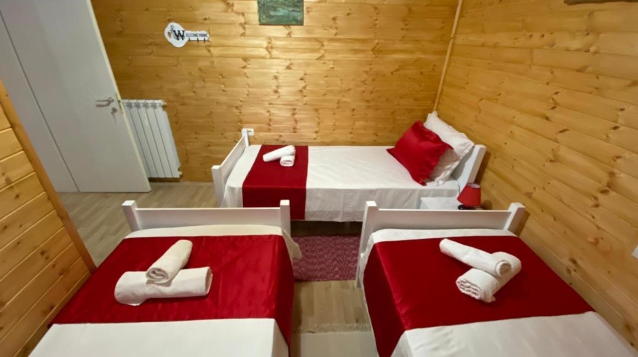Triple Room with Private Bathroom photo 2