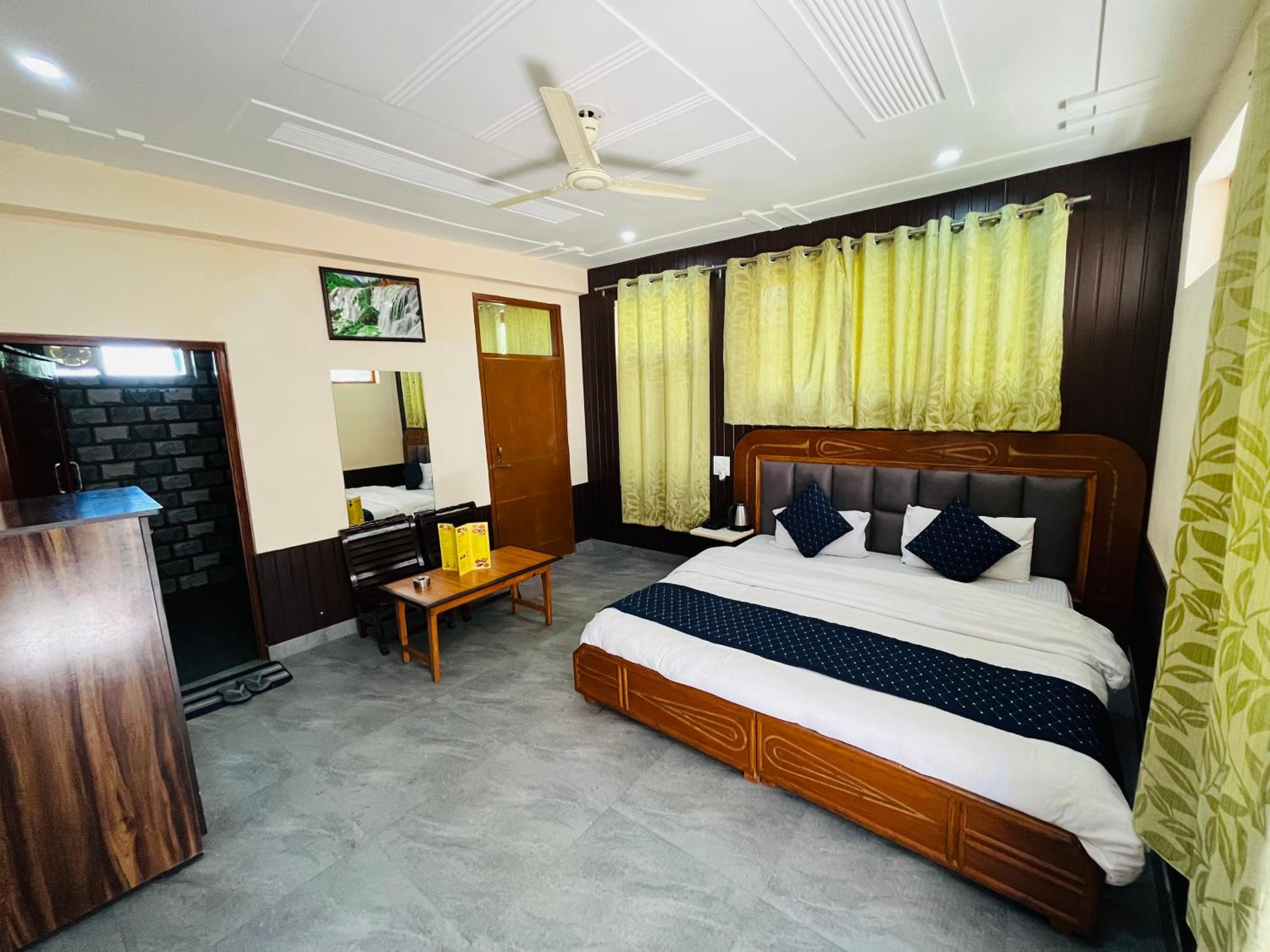 Deluxe Room - Photo 1