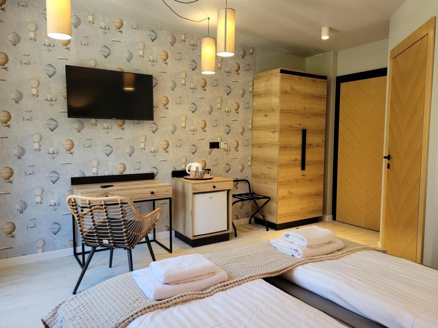 Standard Double Room - Photo 2