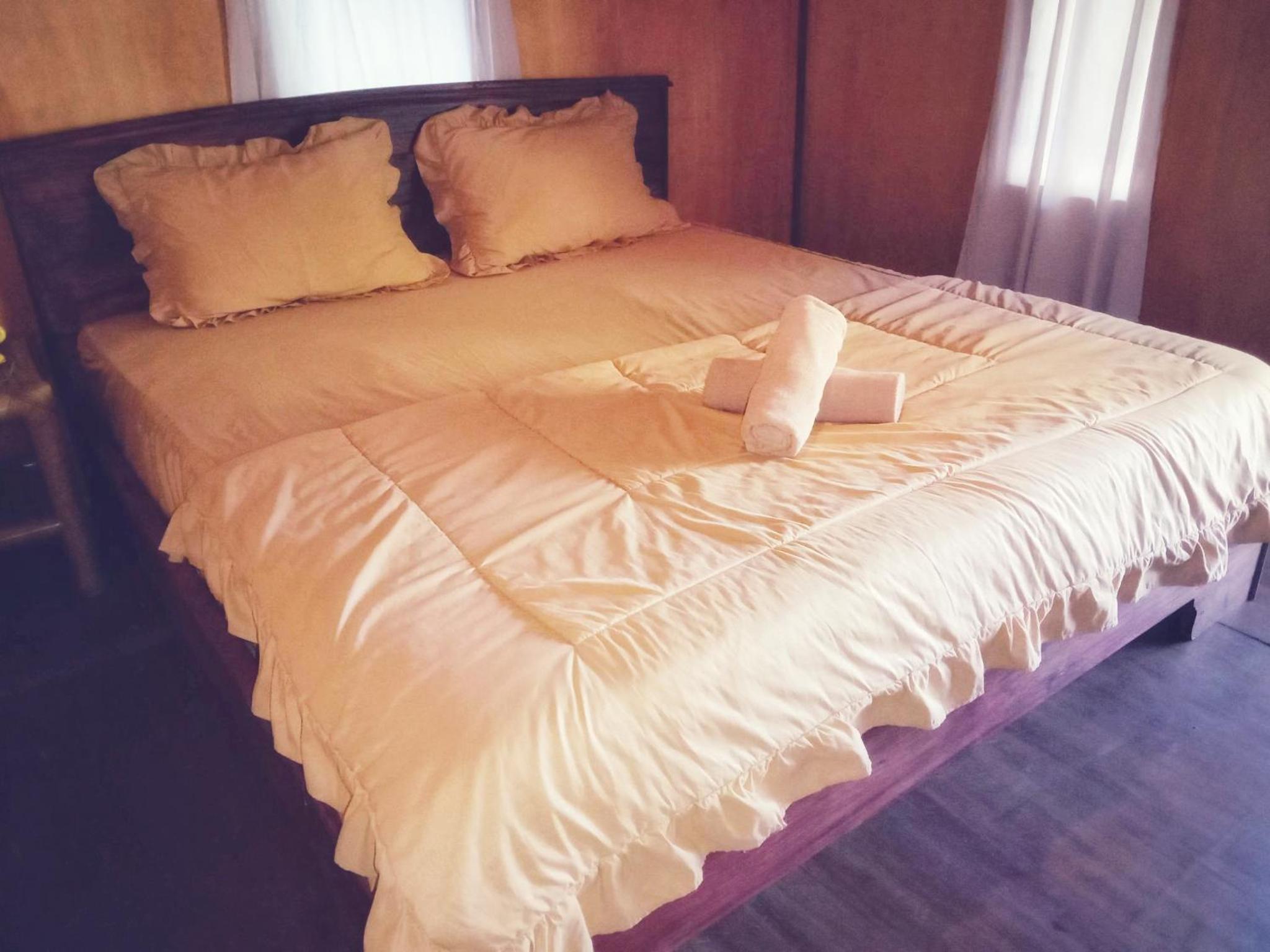 Double Room with Patio - Photo 7