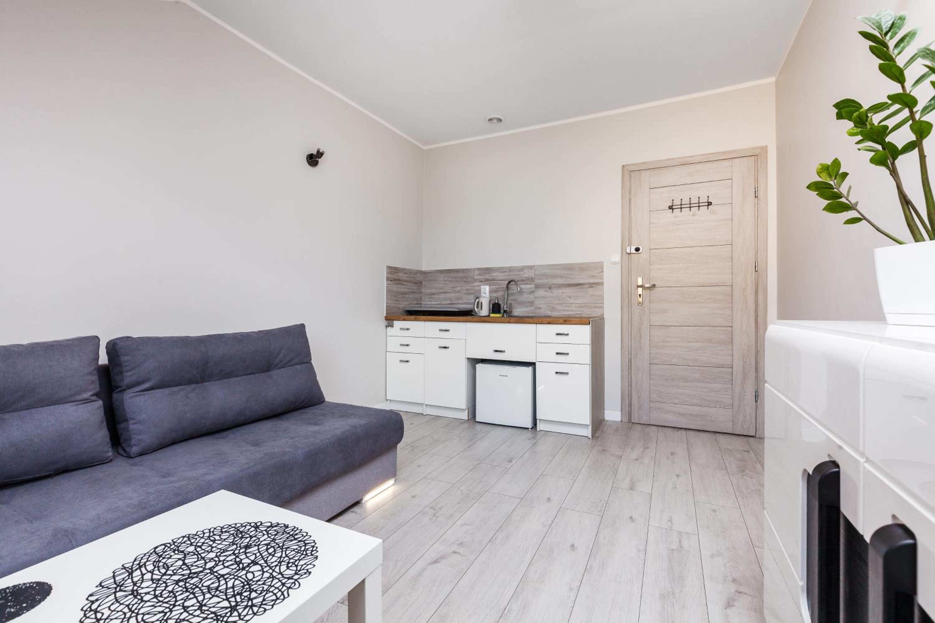 Double Room - Photo 6