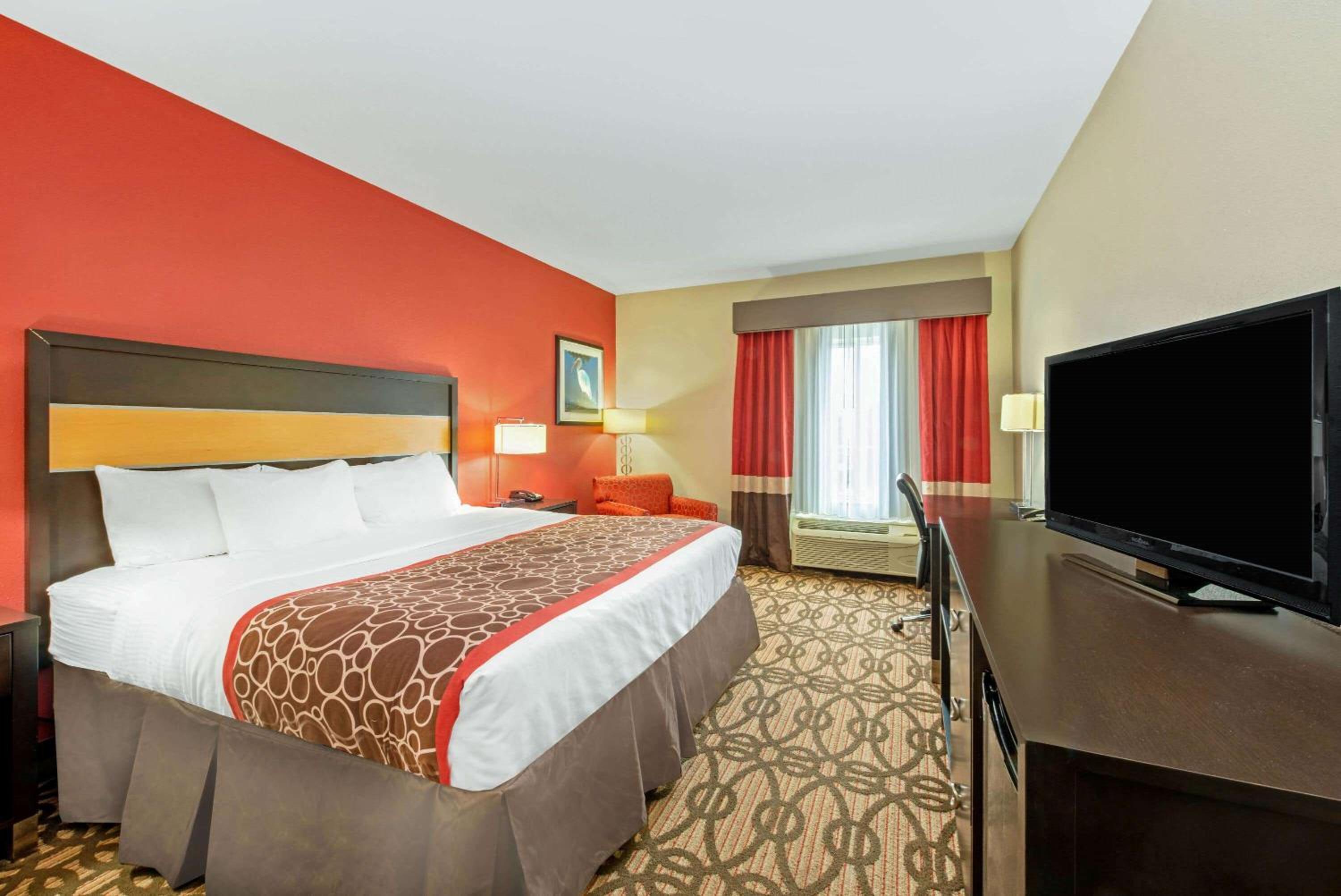 King Room - Mobility Access/Non-Smoking photo 1