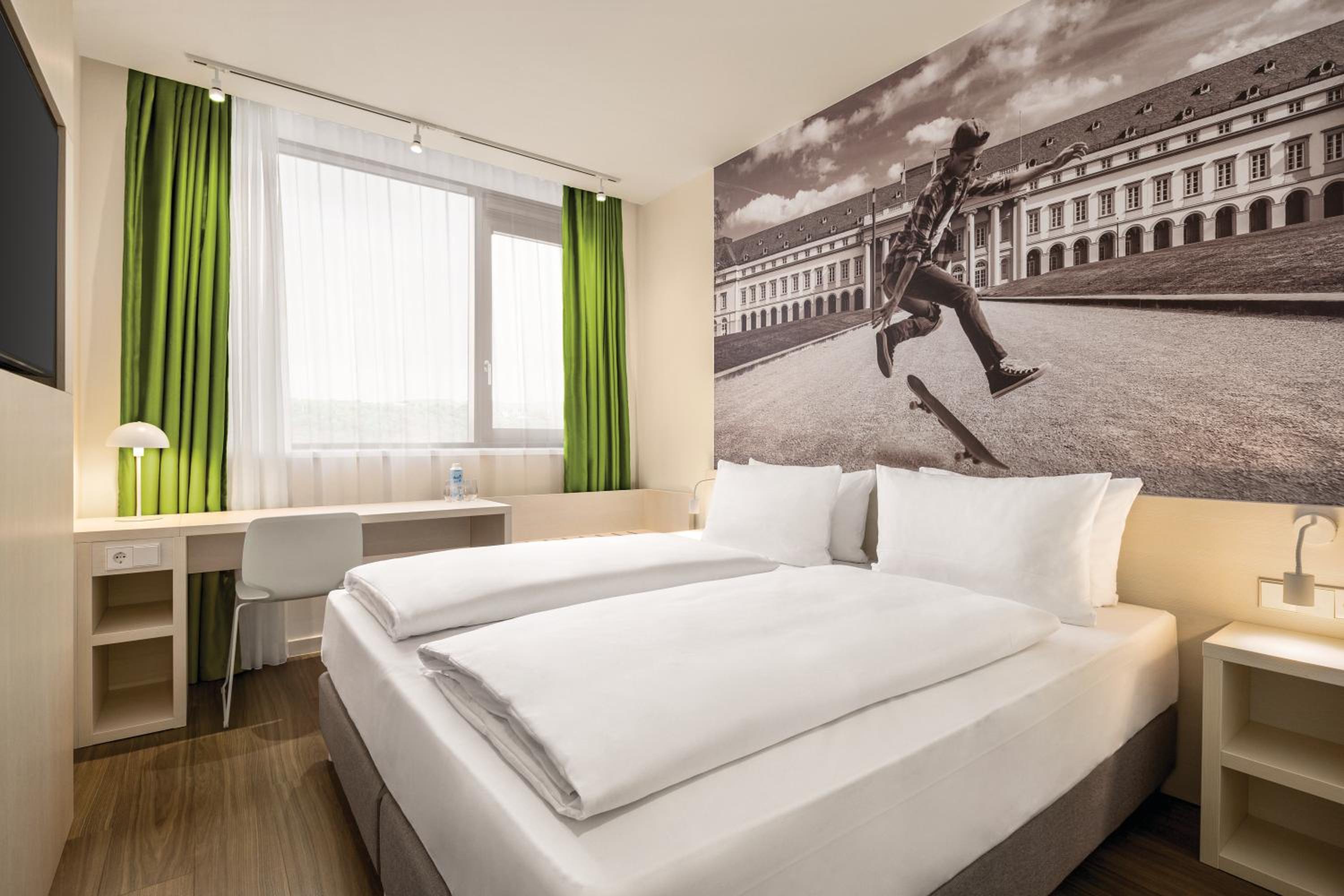 Standard Double Room - Photo 1