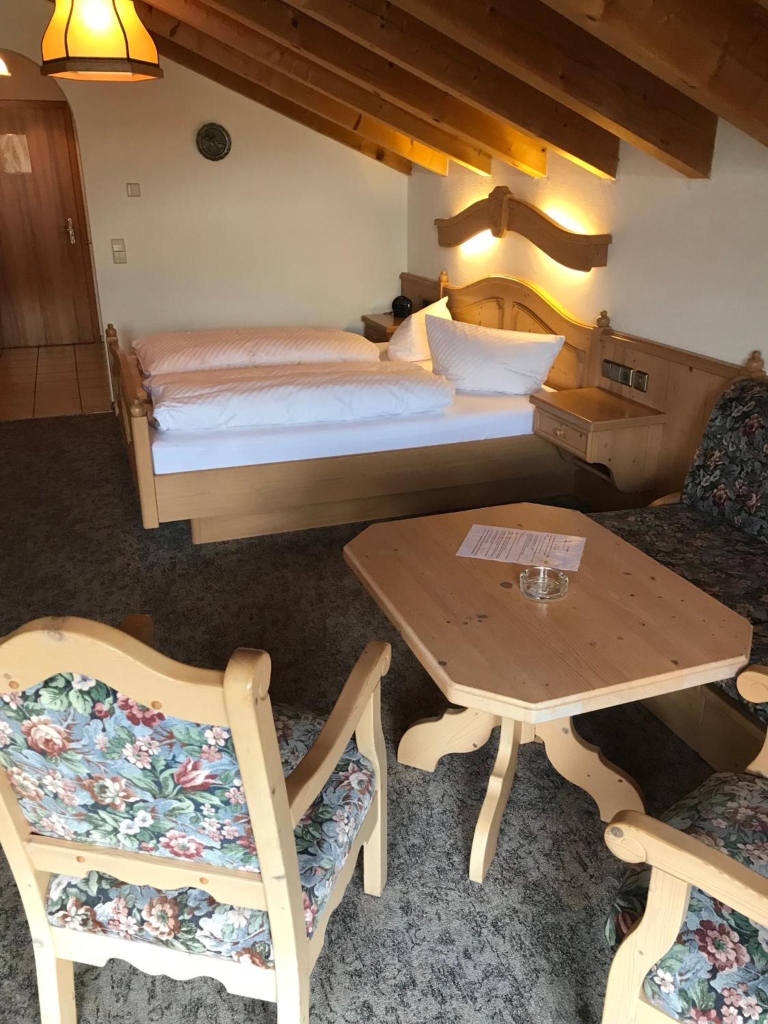 Classic Quadruple Room photo 3
