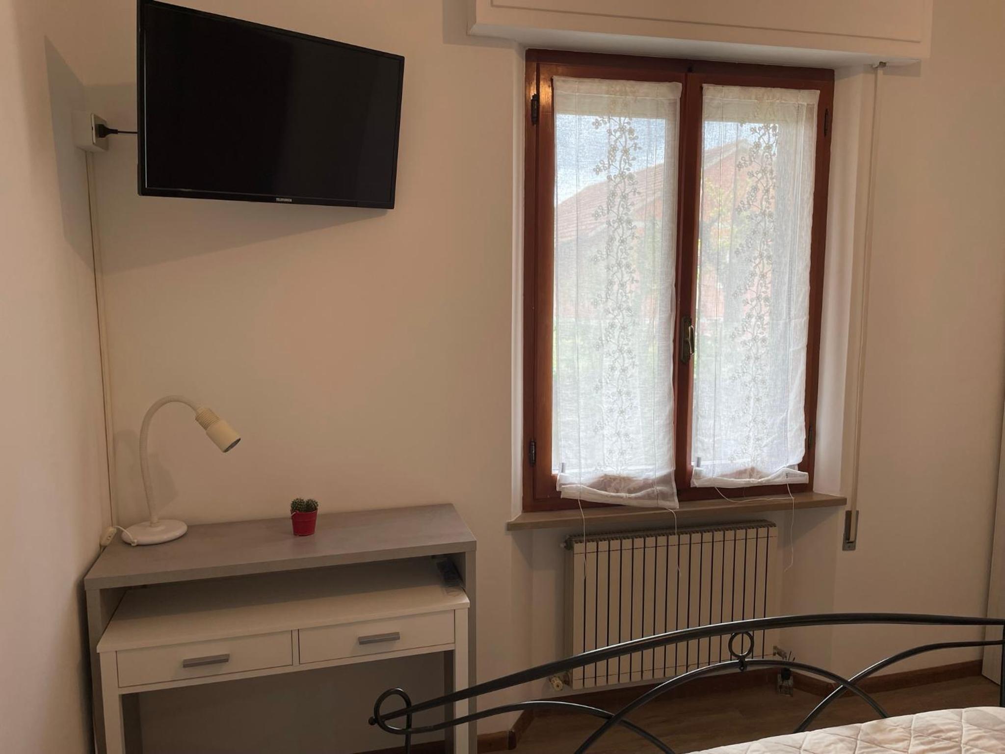 Double Room with Shared Bathroom photo 1
