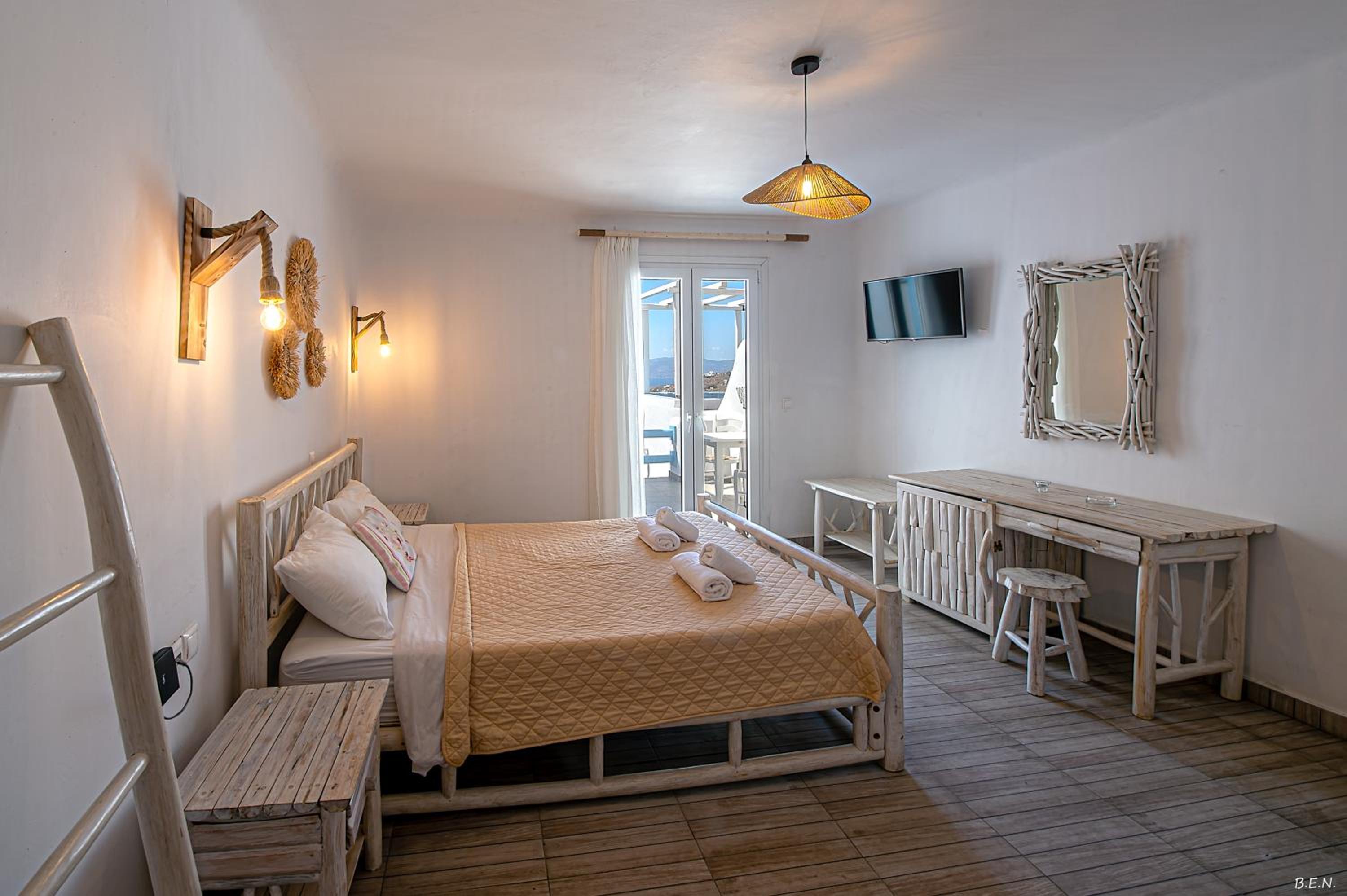 Deluxe Double or Twin Room with Sea View photo 1