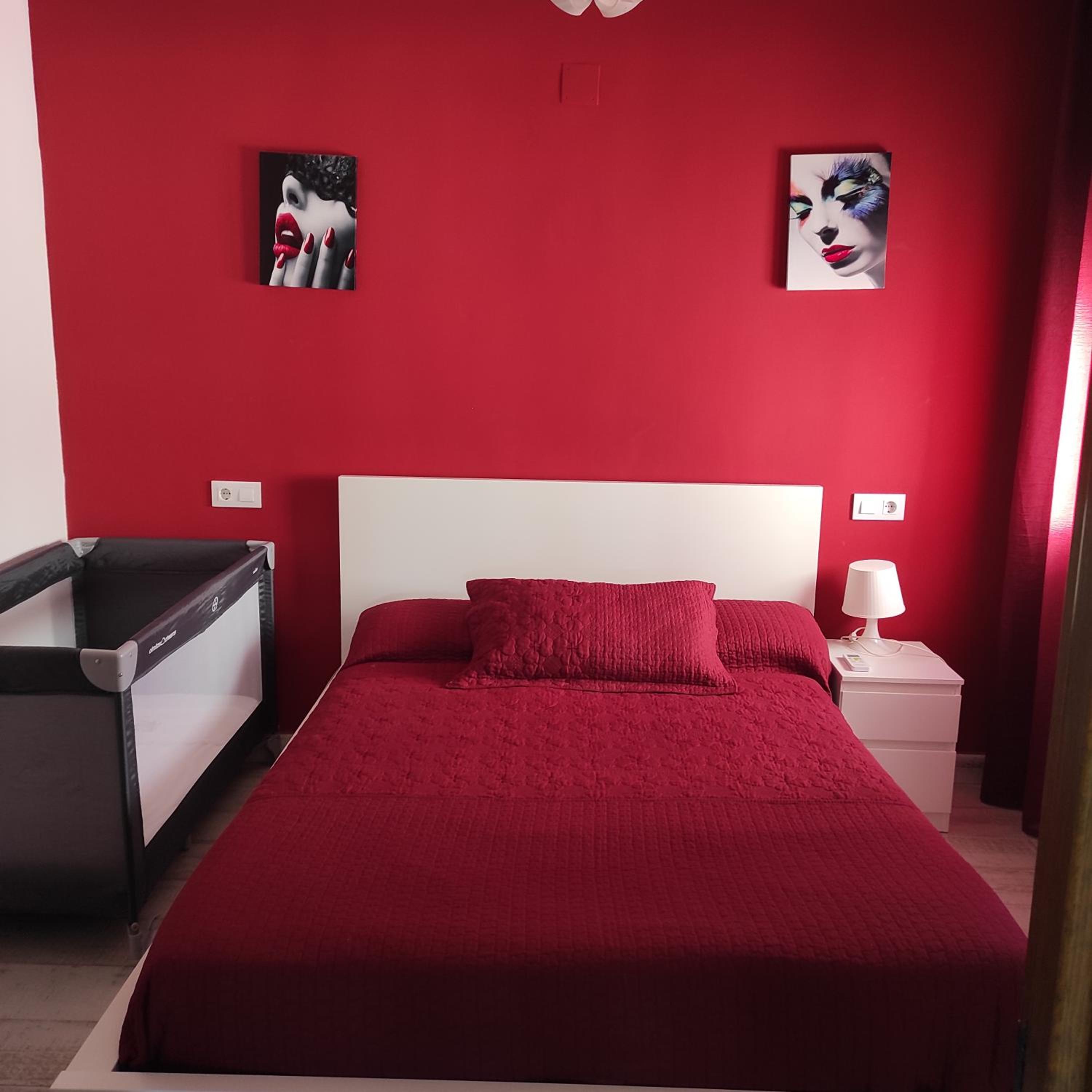 One-Bedroom Apartment with Terrace photo 3