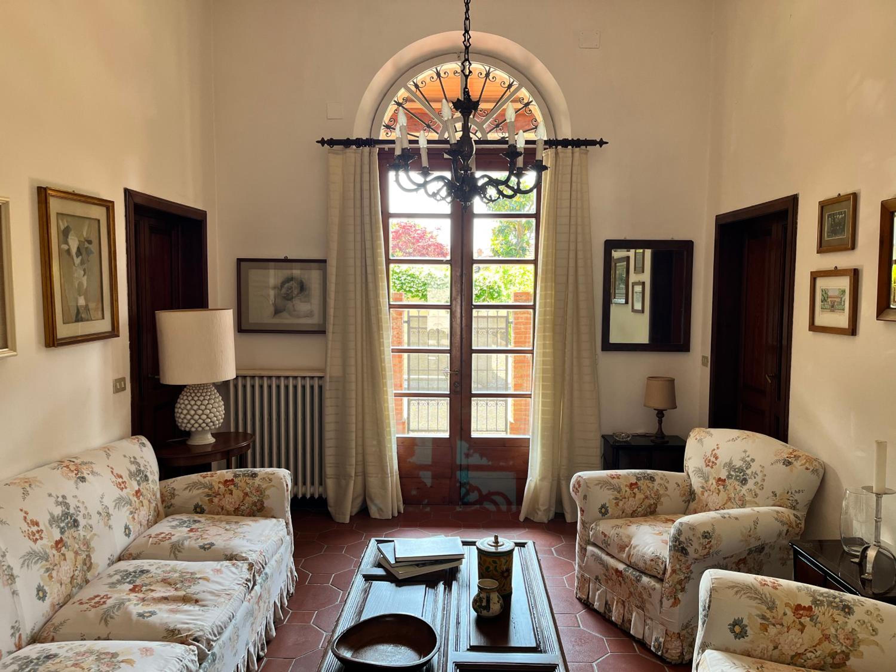 Three-Bedroom Villa photo 1