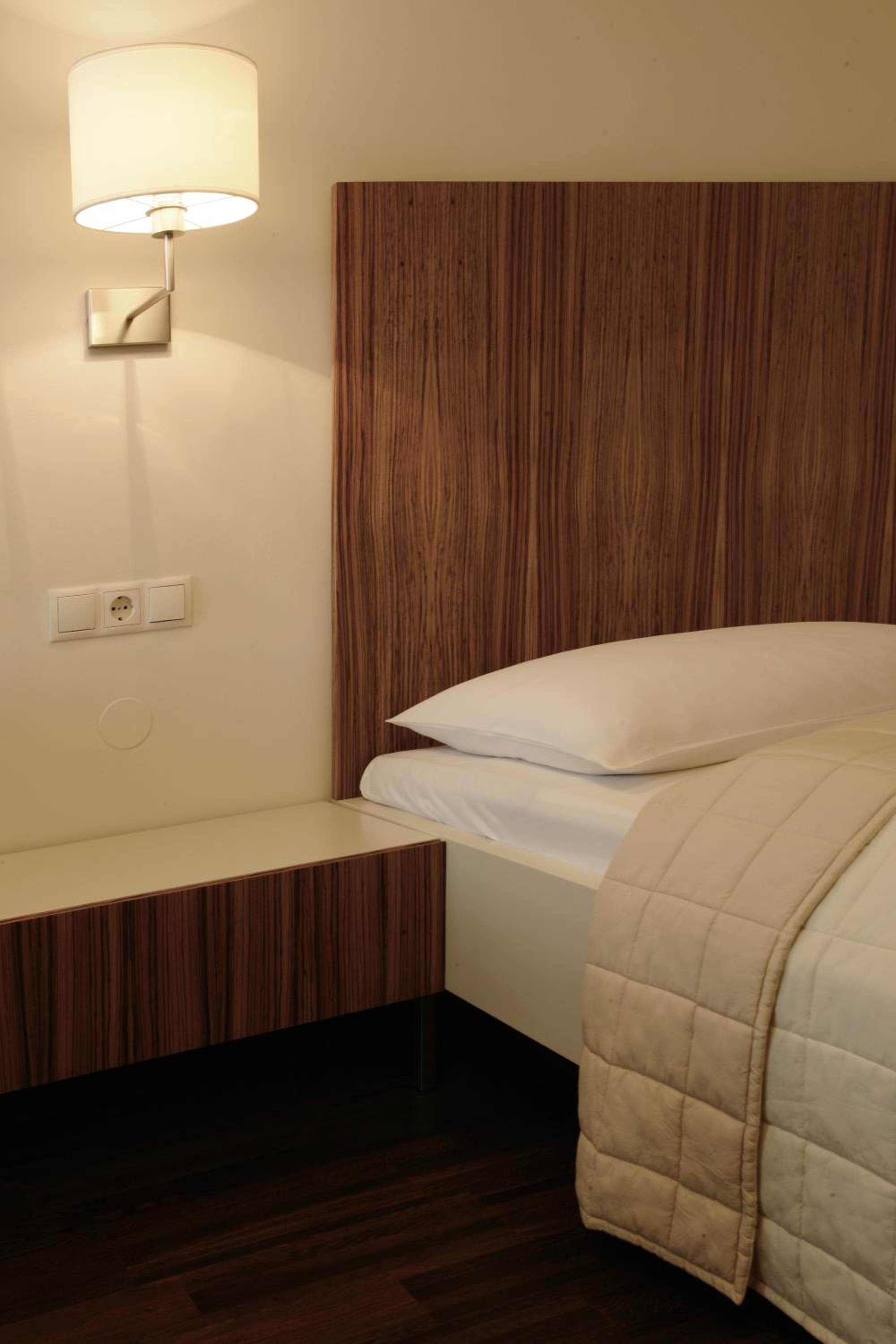 Single Room - Annex photo 1