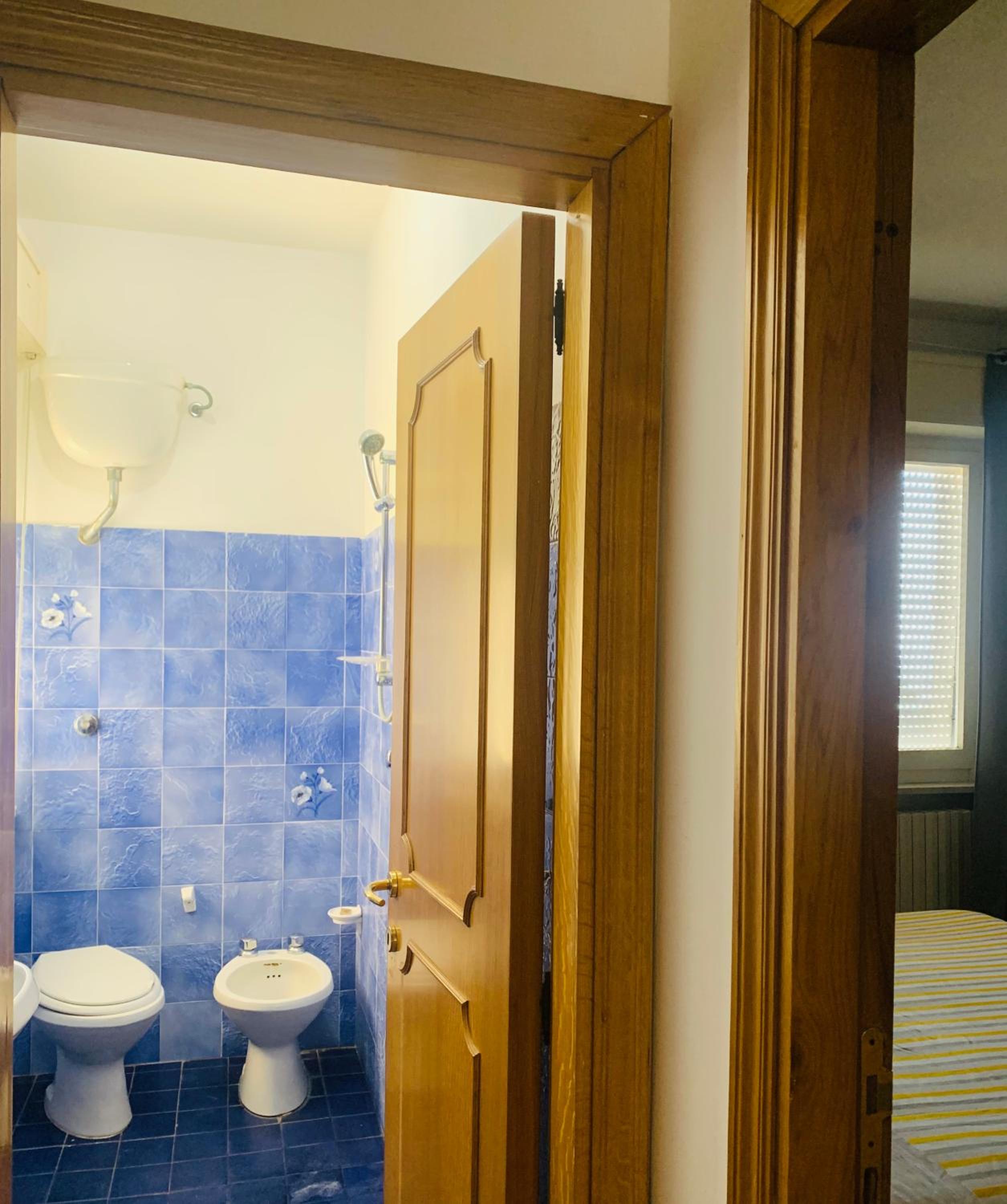 Double Room With Private External Bathroom photo 2